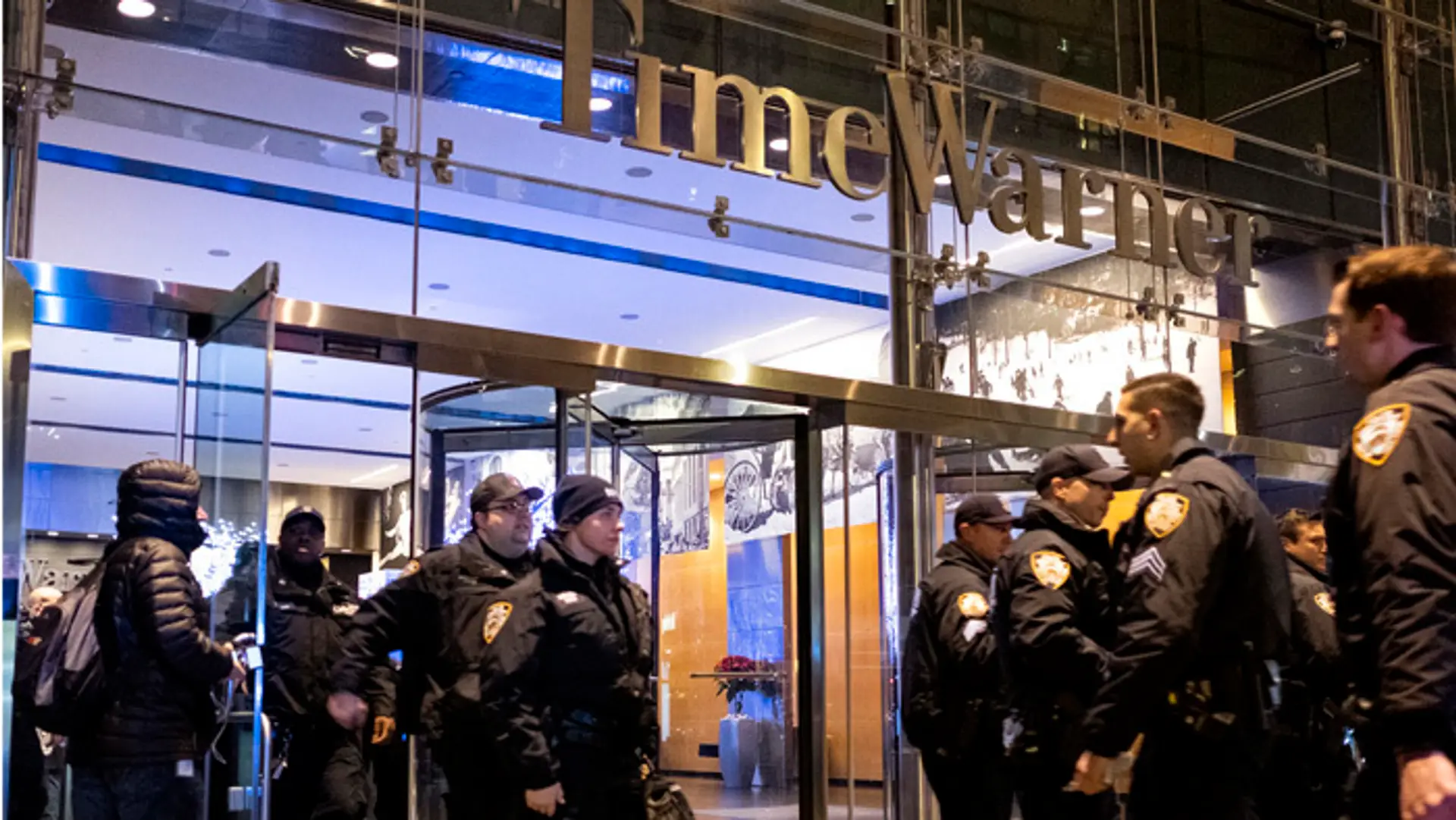 Newyorskú redakciu spravodajskej televízie CNN evakuovali.