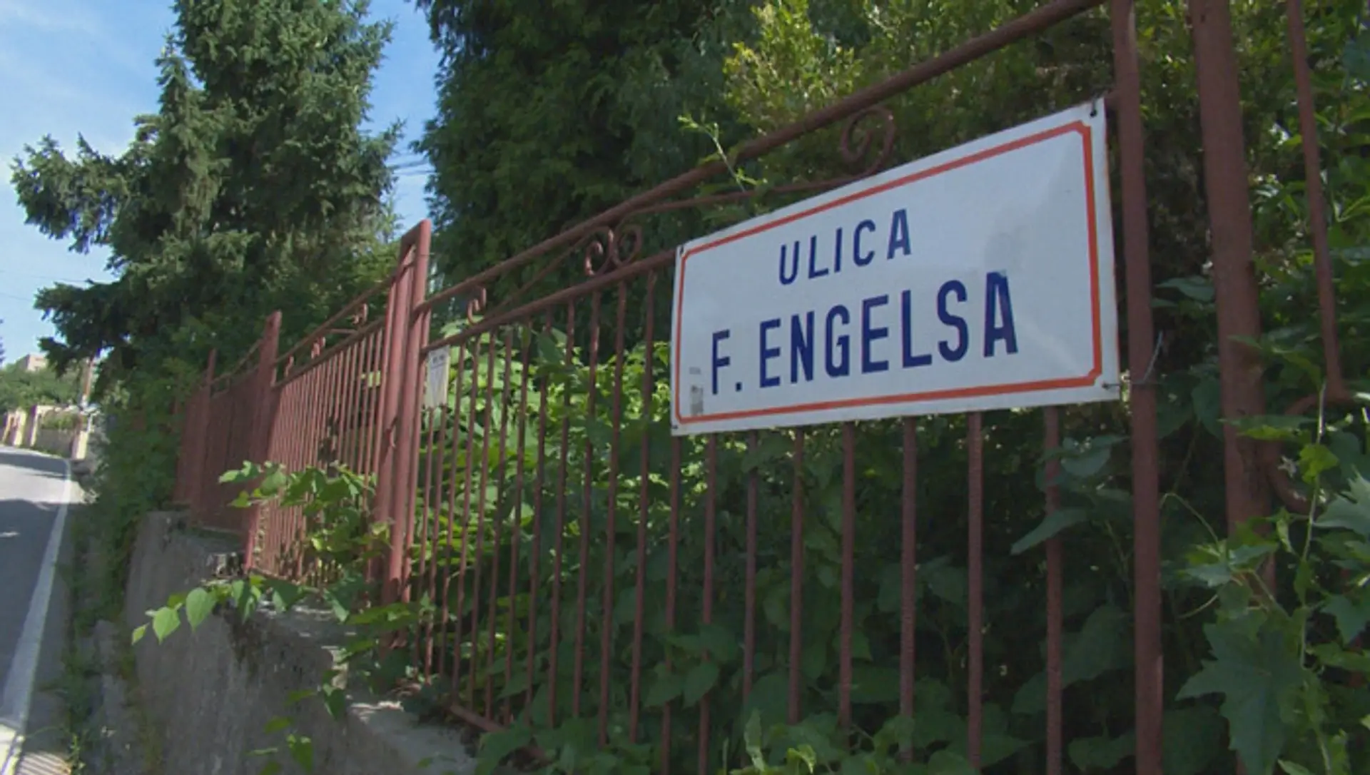 Ulica Fridricha Engelsa v Leviciach.