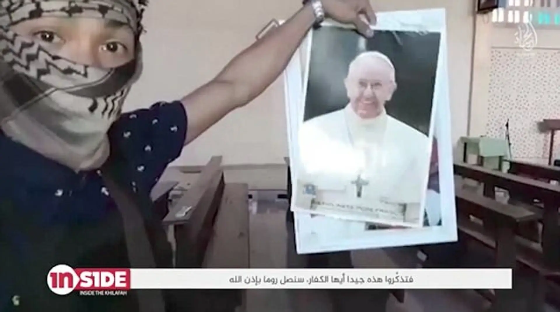 Filipínsky IS vo videu ničí kostol a vyhráža sa pápežovi Františkovi