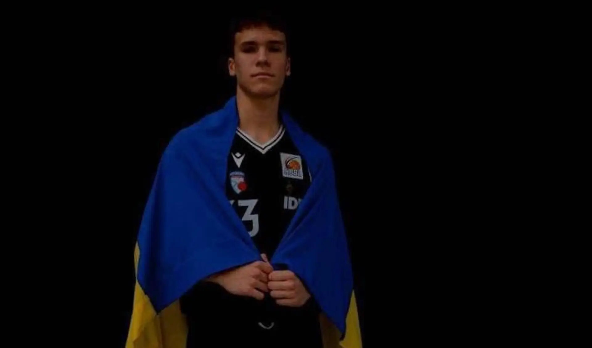 Ukrajinský basketbalista Volodymyr Jermakov.