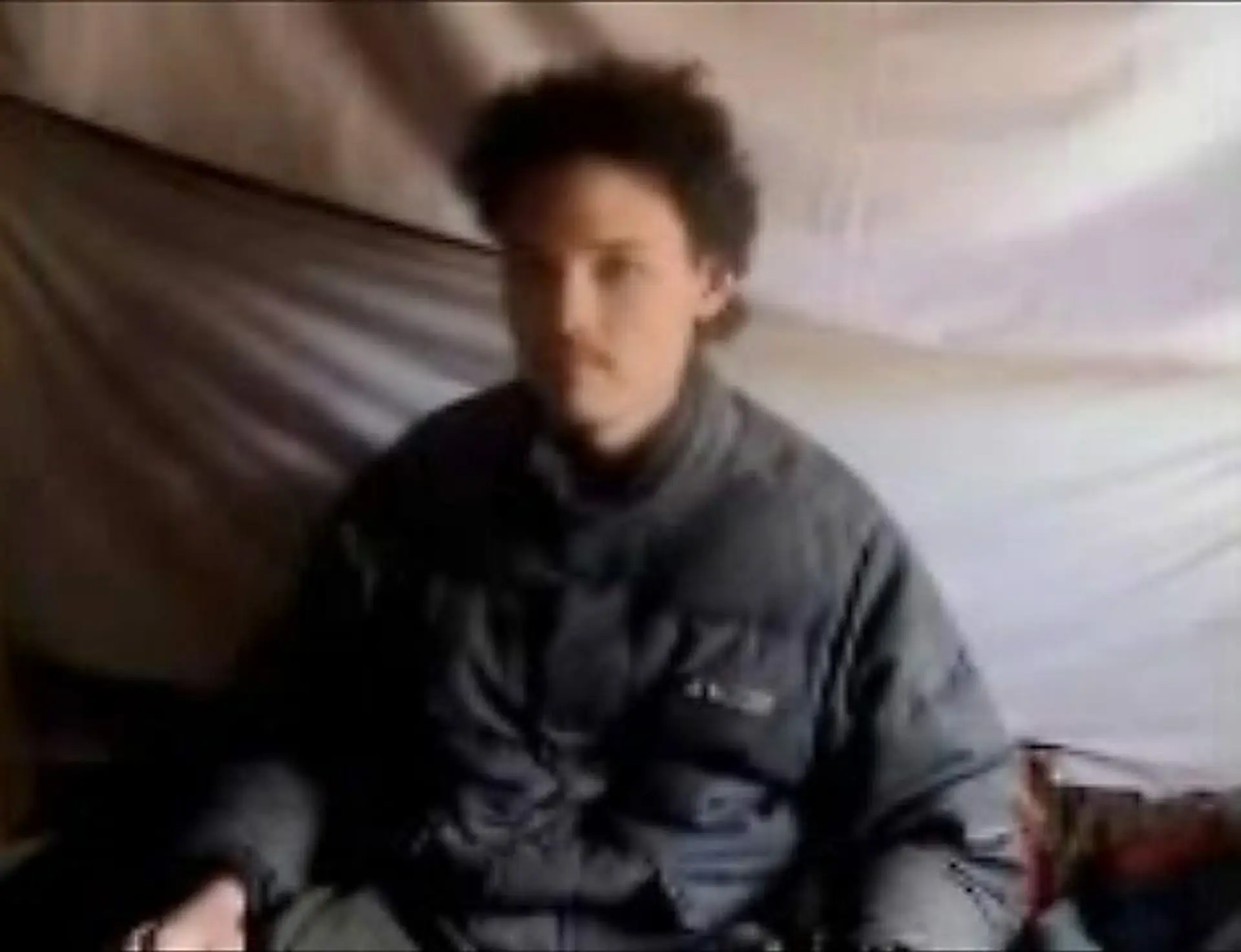 Kanaďan Colin Rutherford v zajatí Talibanu. Fotka z roku 2010.