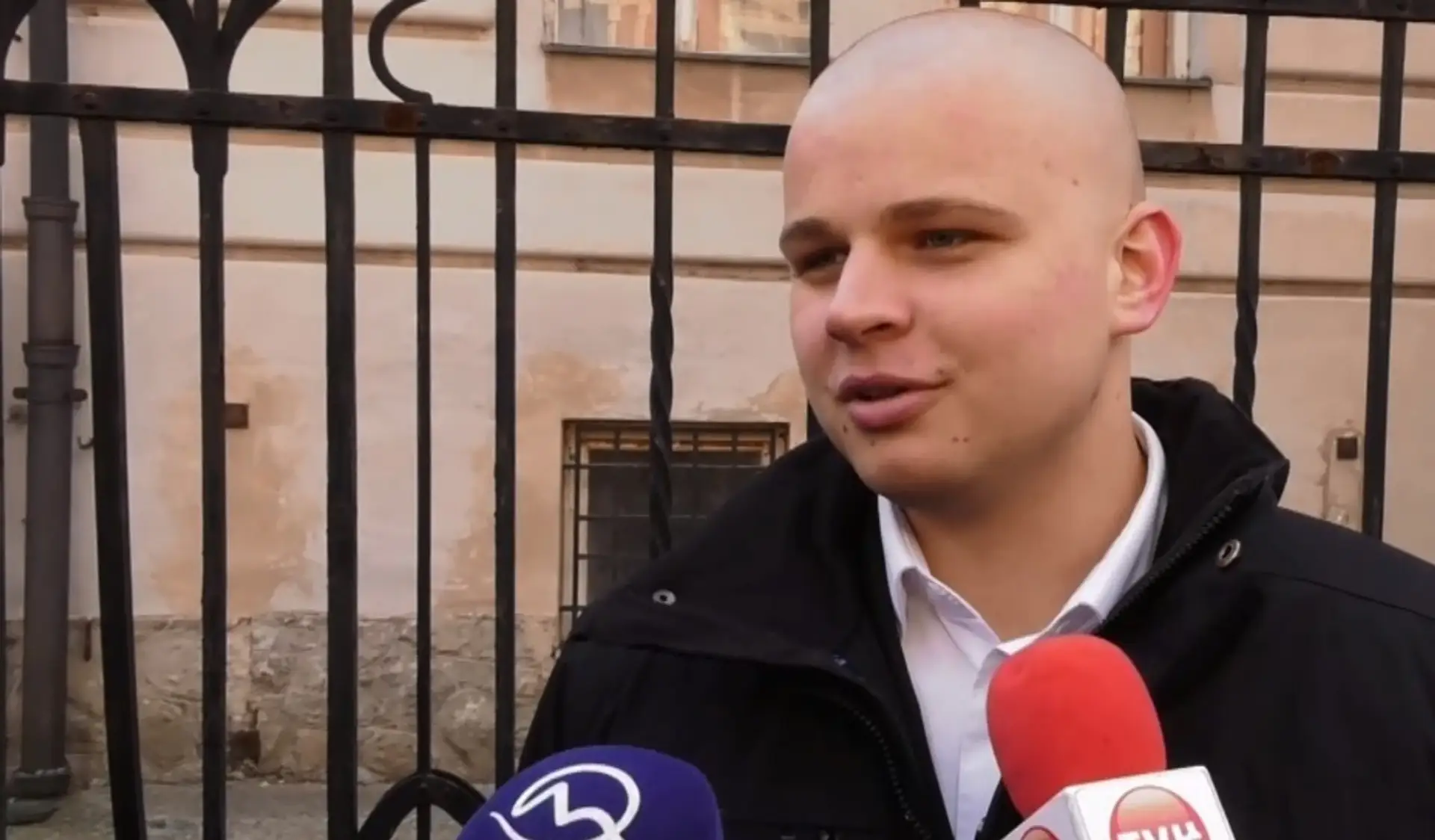 Poslanec sa postavil pred súd.