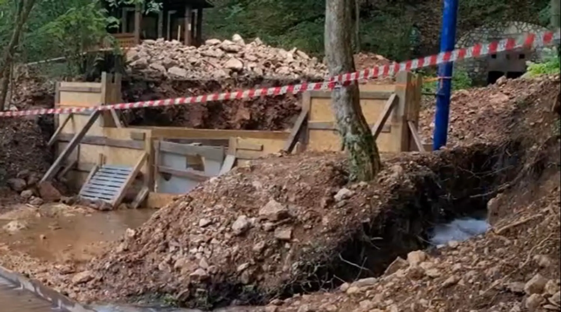 Krásnohorské kaskády po bagrovaní. 