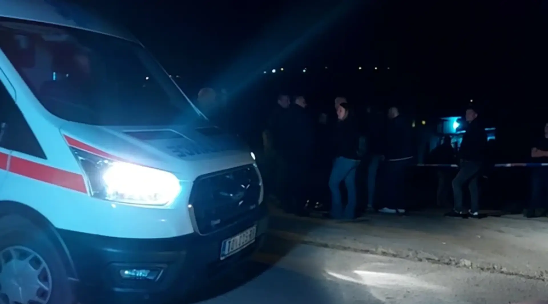 Záchranári na mieste nešťastia.