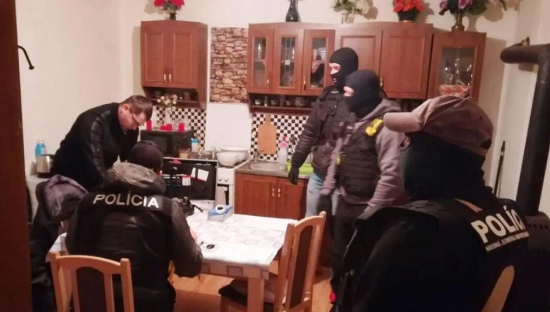 Zásah polície.