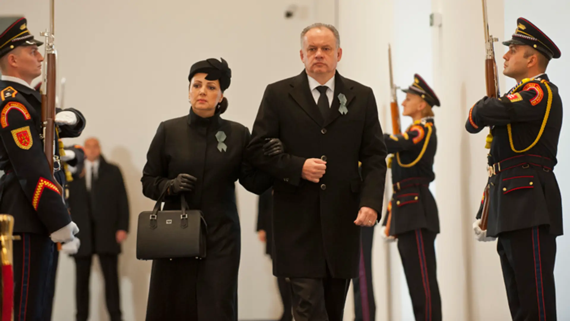 Prezident Andrej Kiska a manželka Martina Kisková na štátnom pohrebe Michala Kováča.