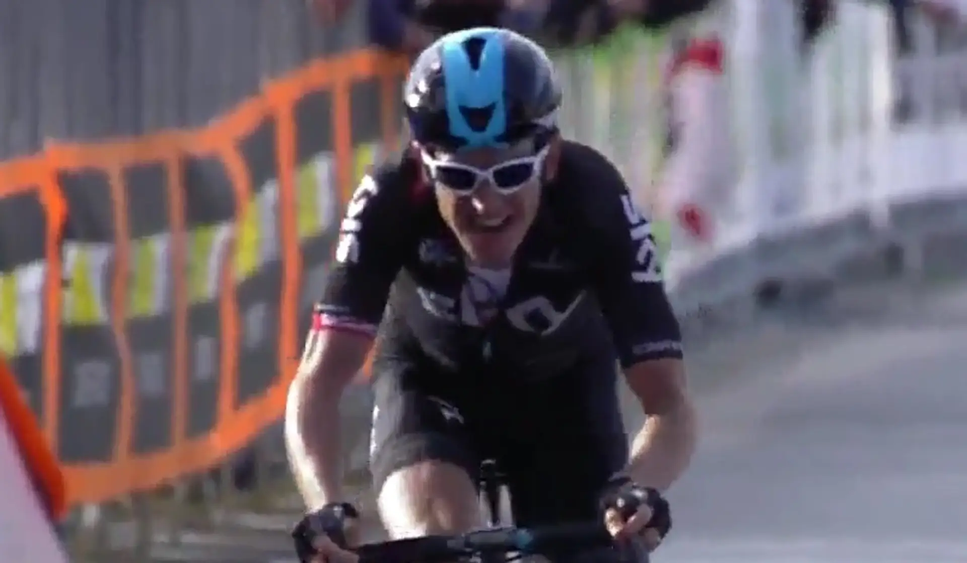 Geraint Thomas v cielovej rovinke.