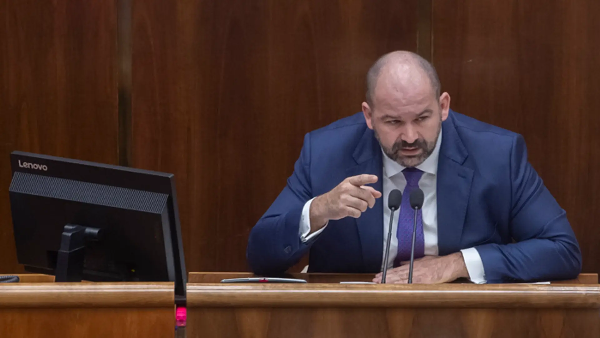 Podpredseda NRSR Peter Pčolinský (Sme rodina).