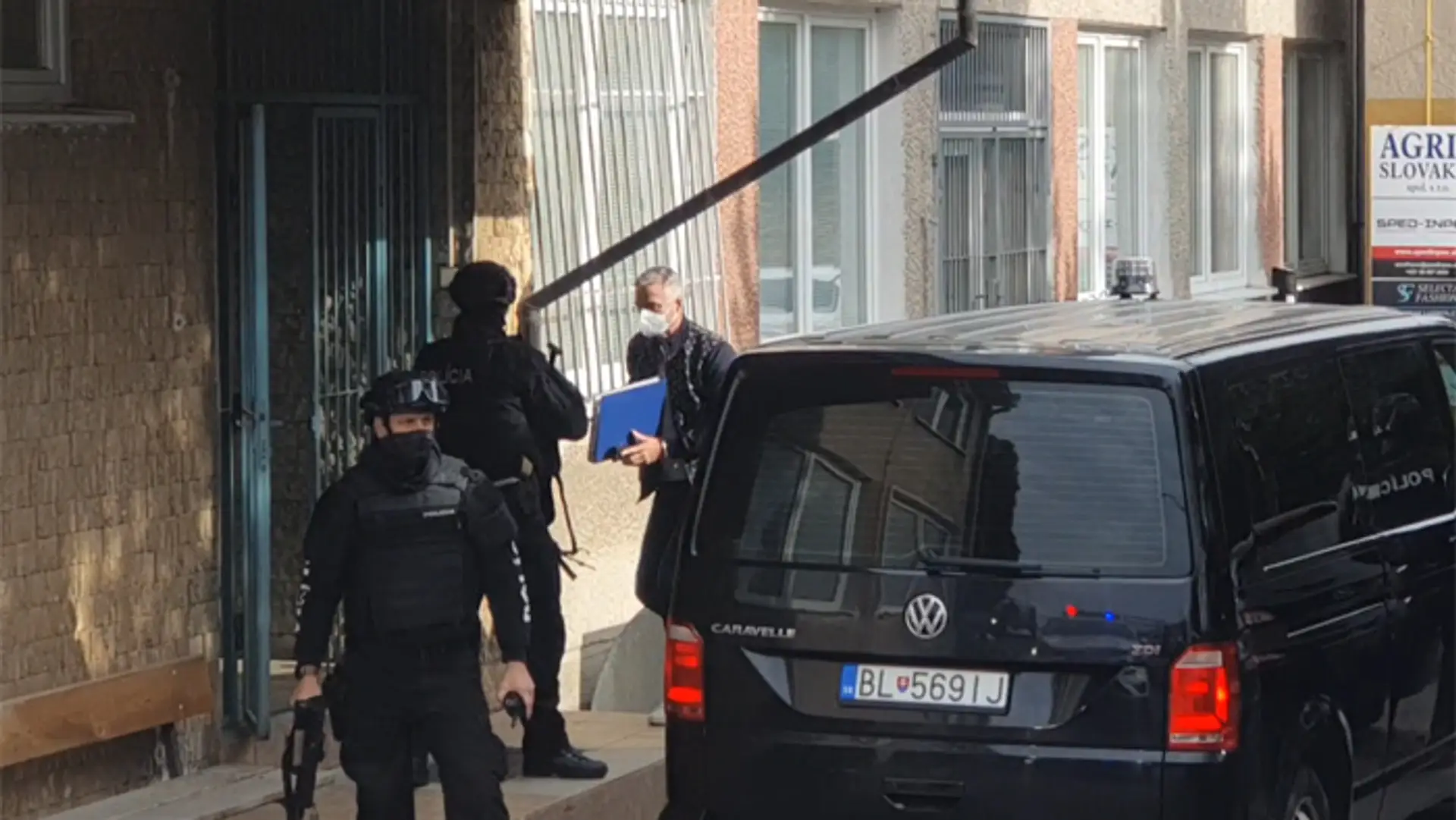 Bývalý policajný prezident vypovedá na NAKA.