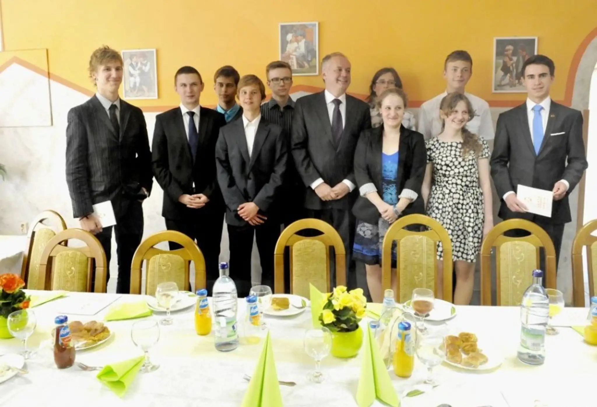 kiskacukráren.jpg