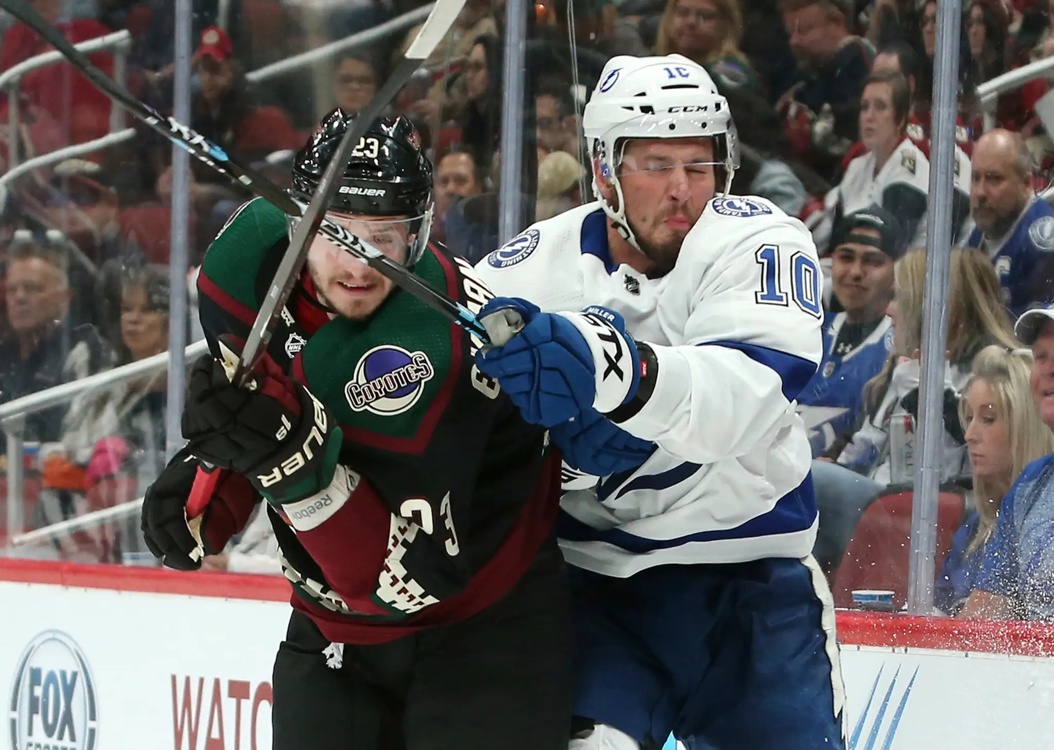 NHL Lightning and Coyotes 