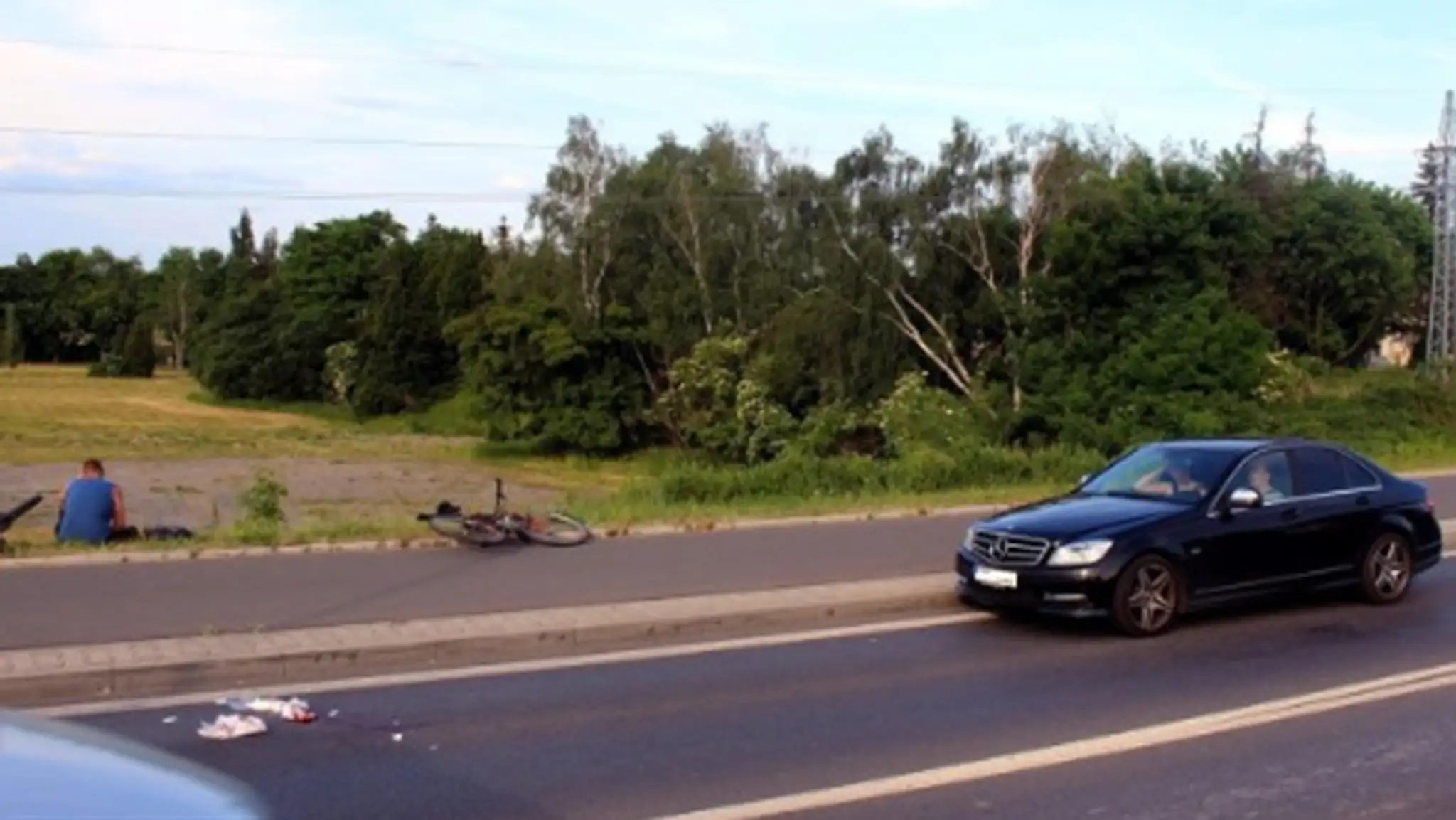 Auto zrazilo v Plzni cyklistku.