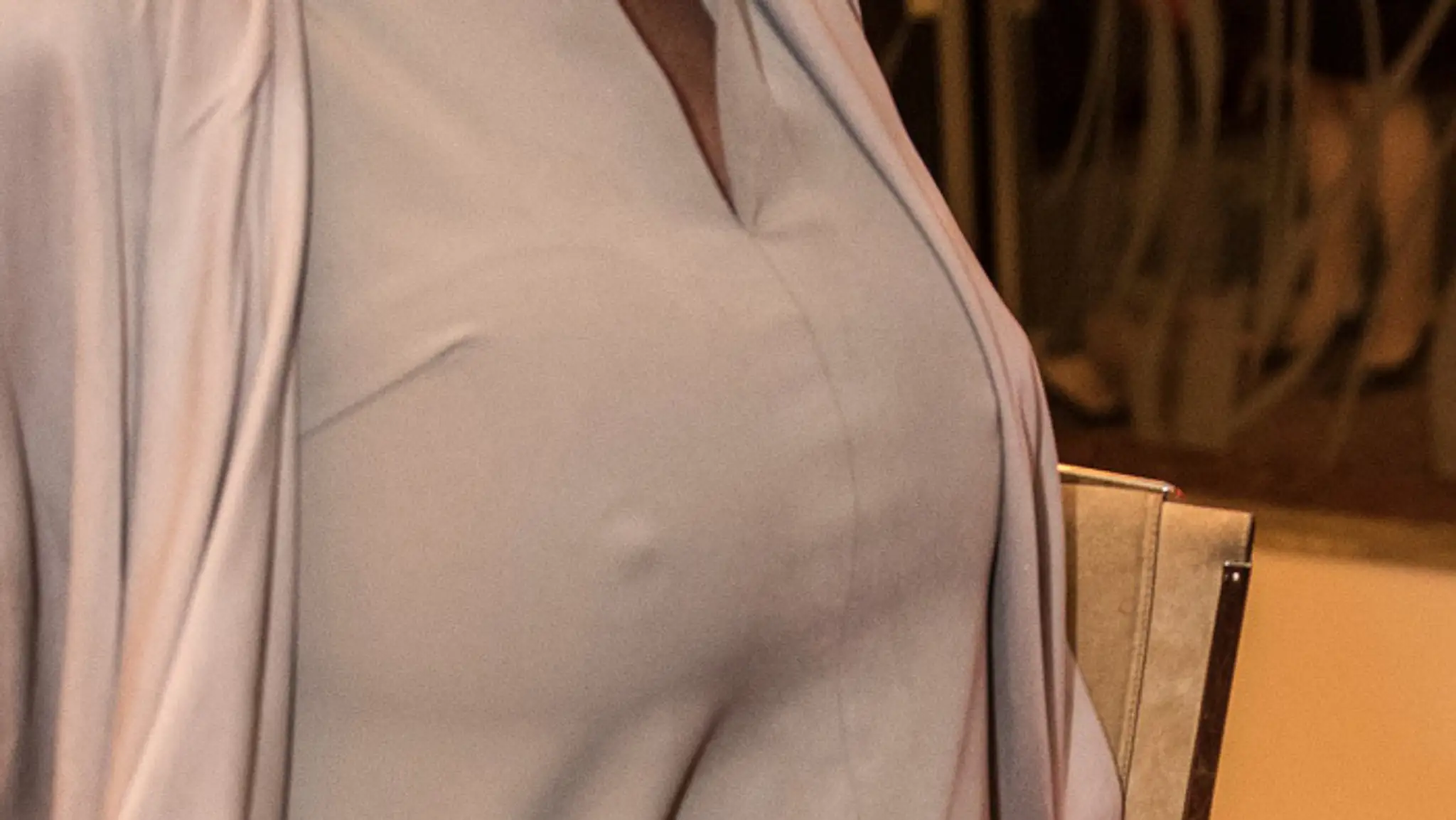 Alena Pallová ukázala bradavky.