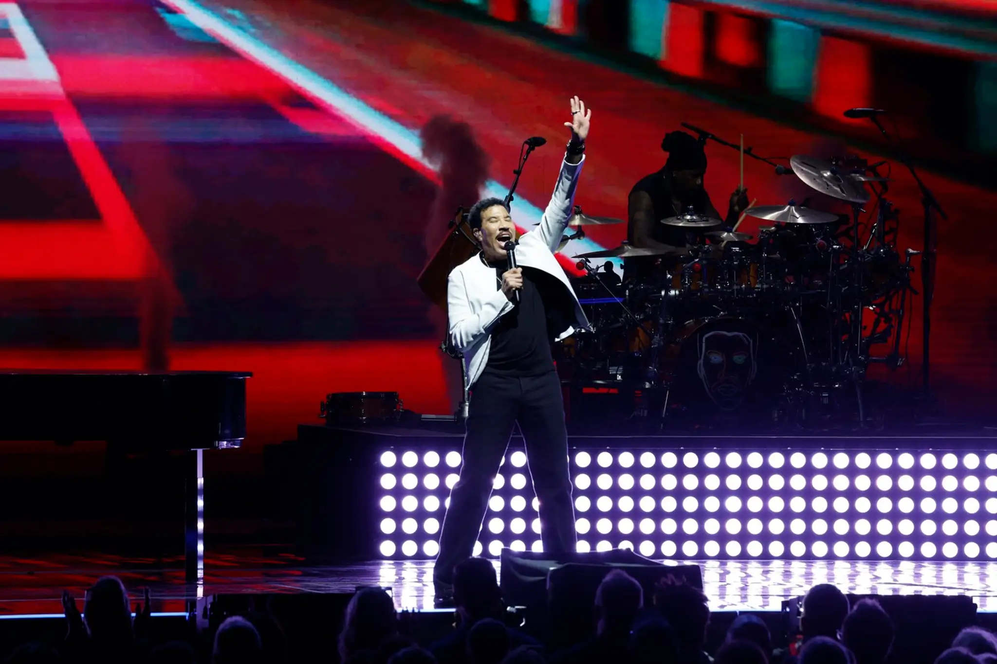 Lionel Richie počas otváracieho koncertu v máji 2026 v Grand Rapids v Michigane.