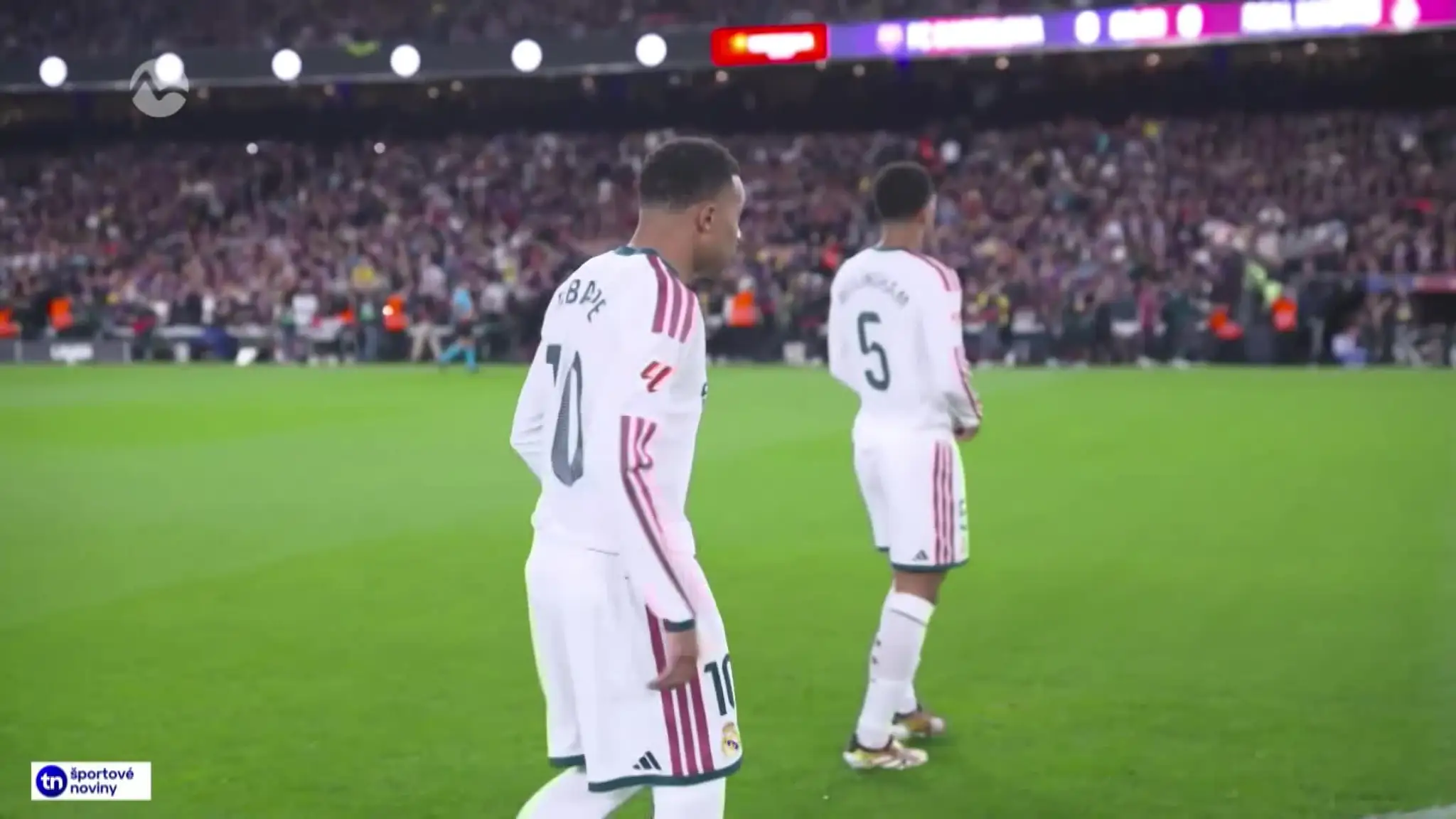 2026-10-26-SN-3-Fotbal