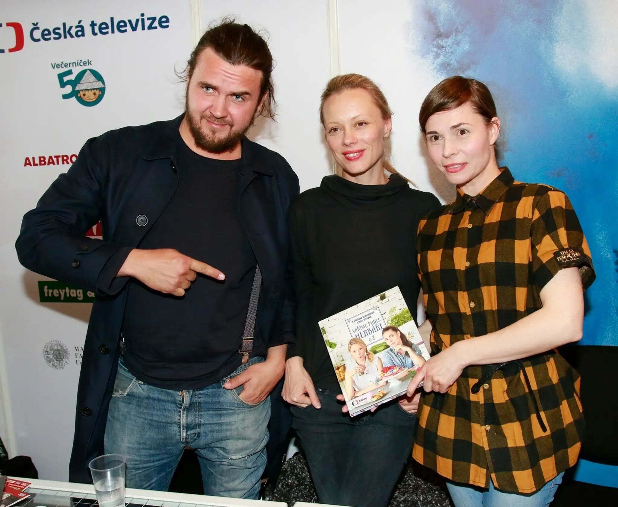 Nečakane zomrel len 42-ročný uznávaný český fotograf Adam Holý.