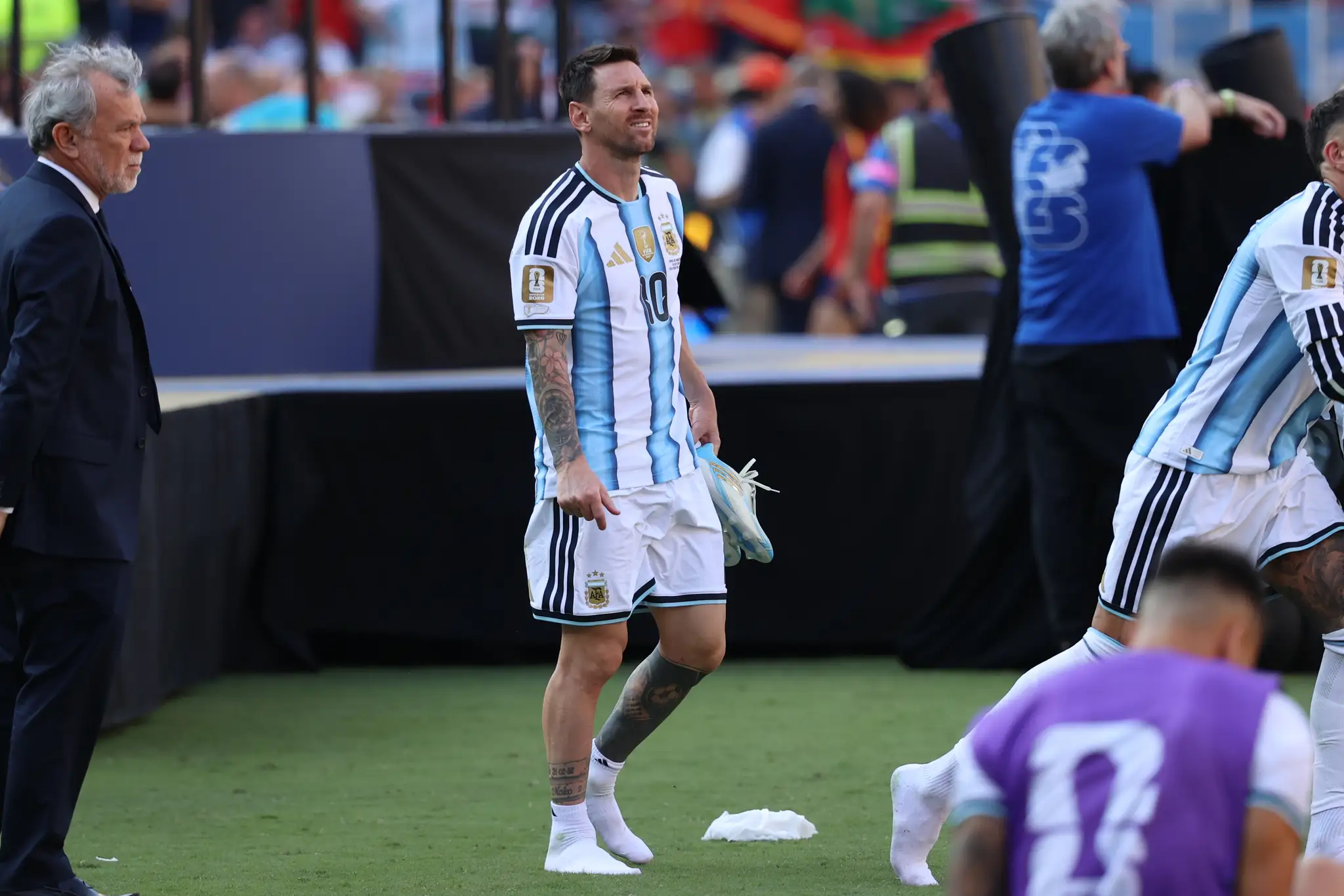 Sklamaný Lionel Messi.