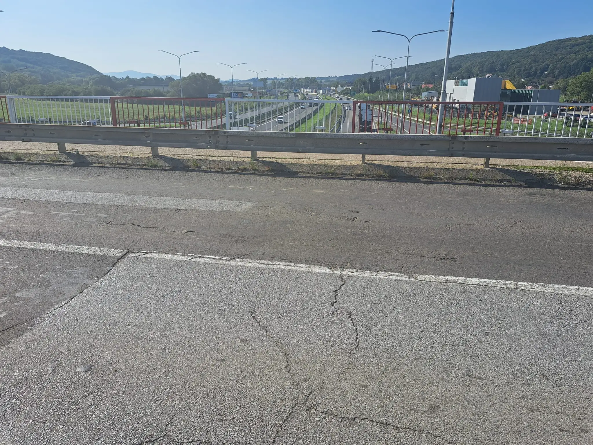 Kremničiansky most uzavreli.