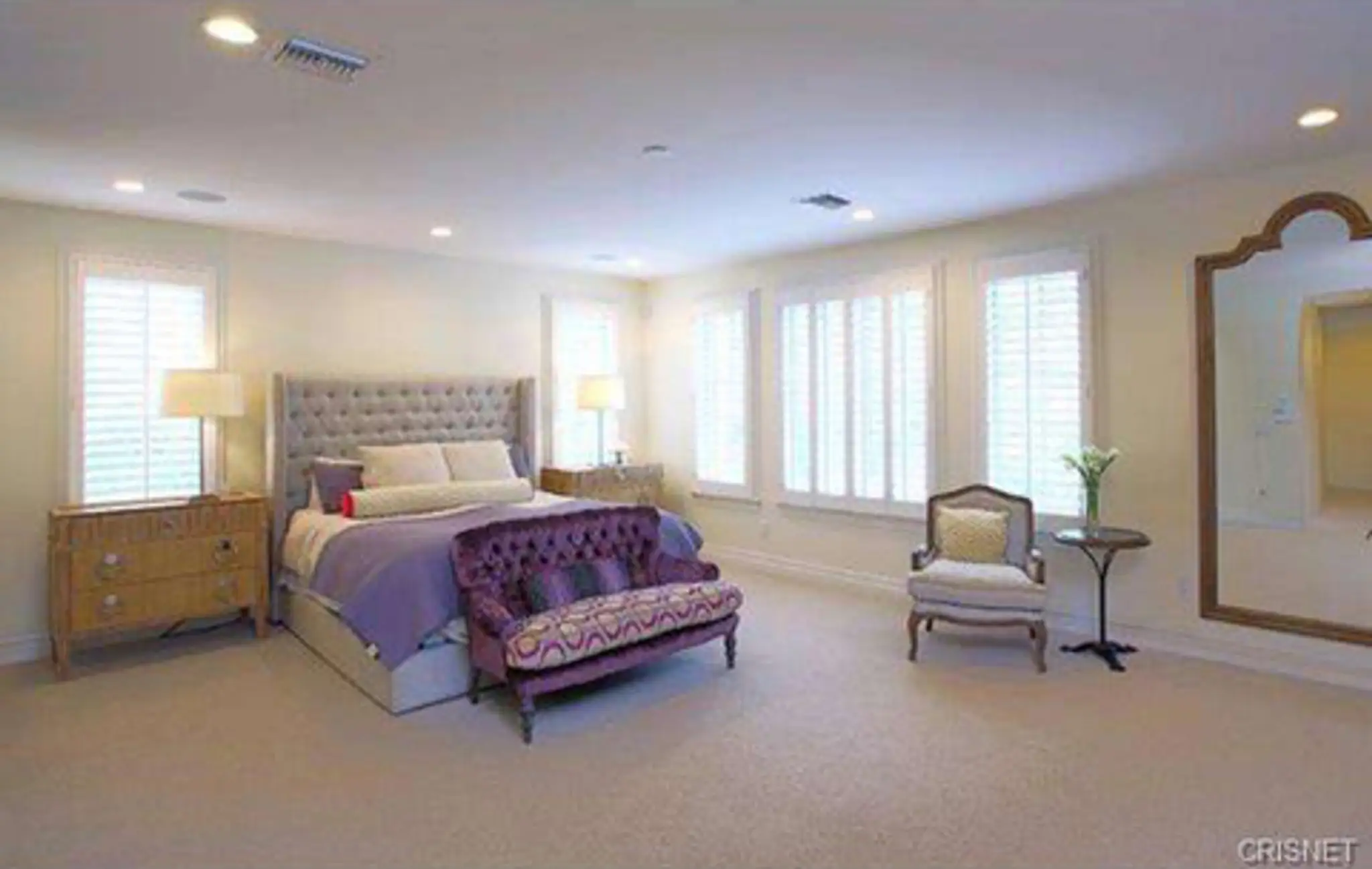 kylie-jenner-new-house-photos-0114-480w.jpg