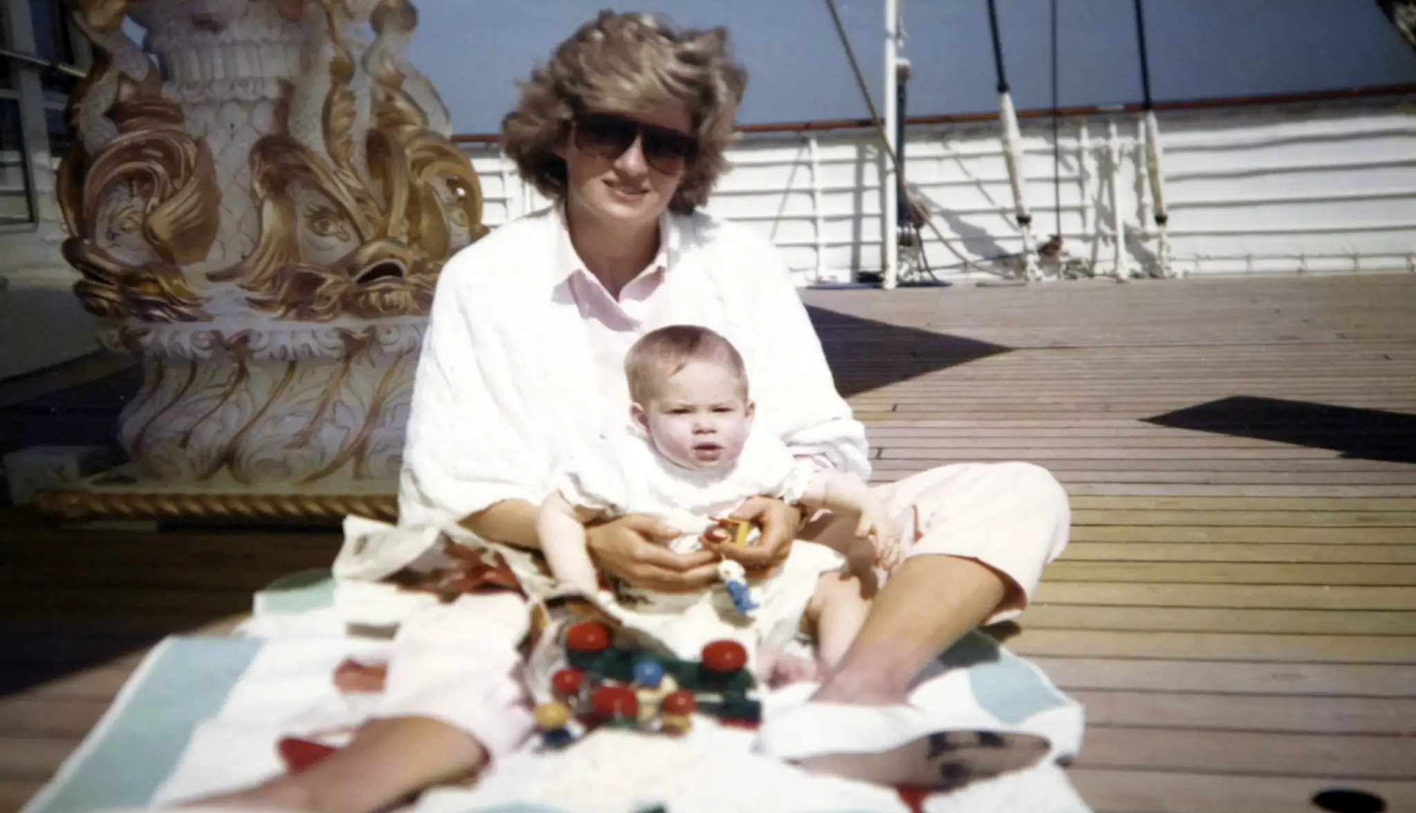 Britain_Princess_Diana021344446927.jpg