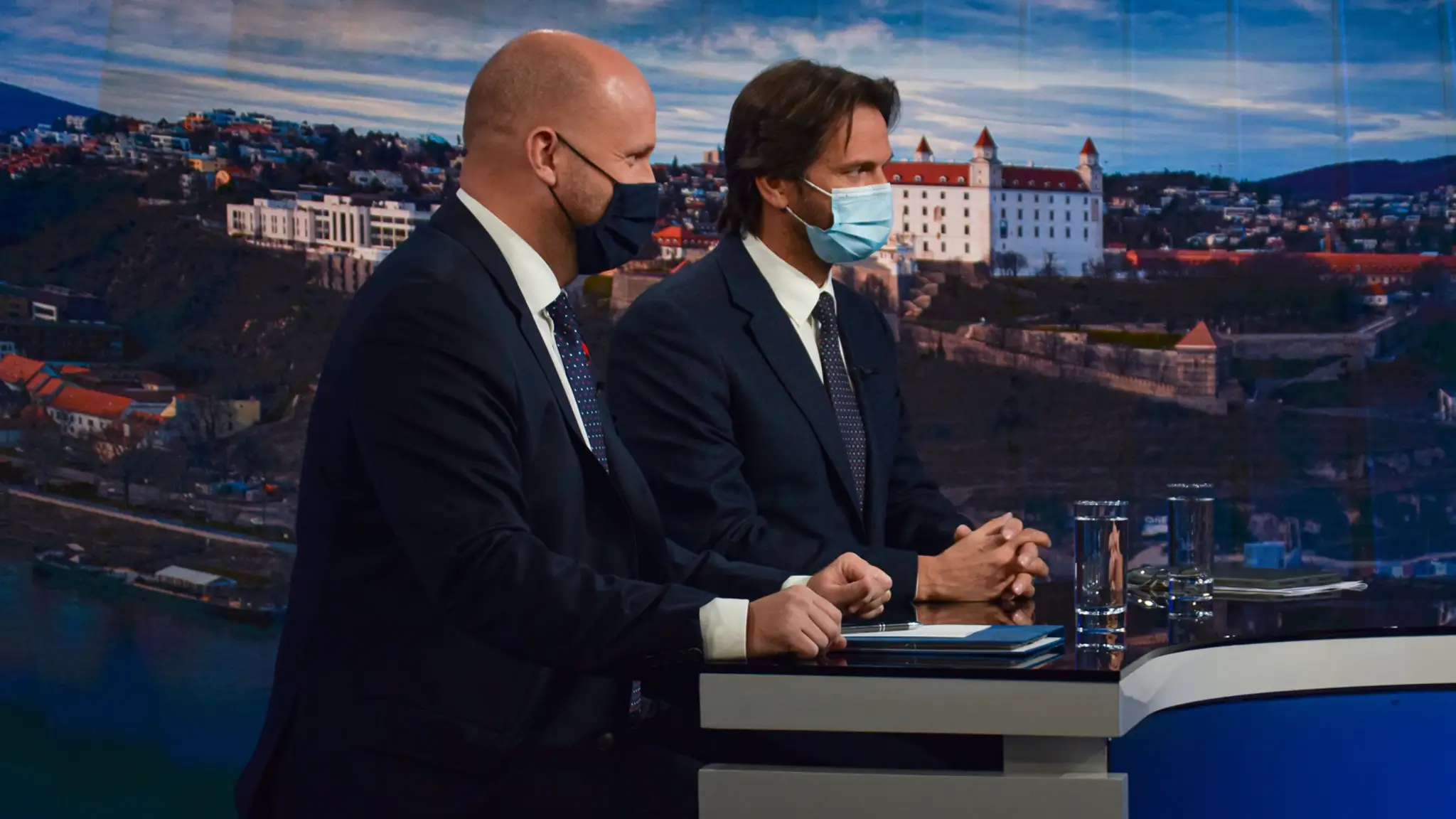 Jaroslav Naď a Robert Kaliňák v Na telo.