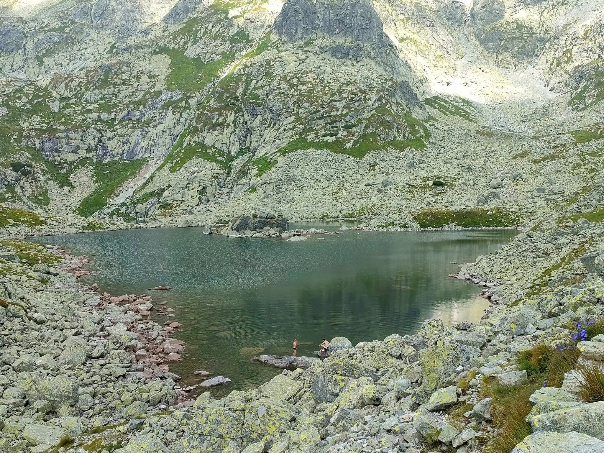 Českú turisti sa schladili v jednom zo Žabích plies