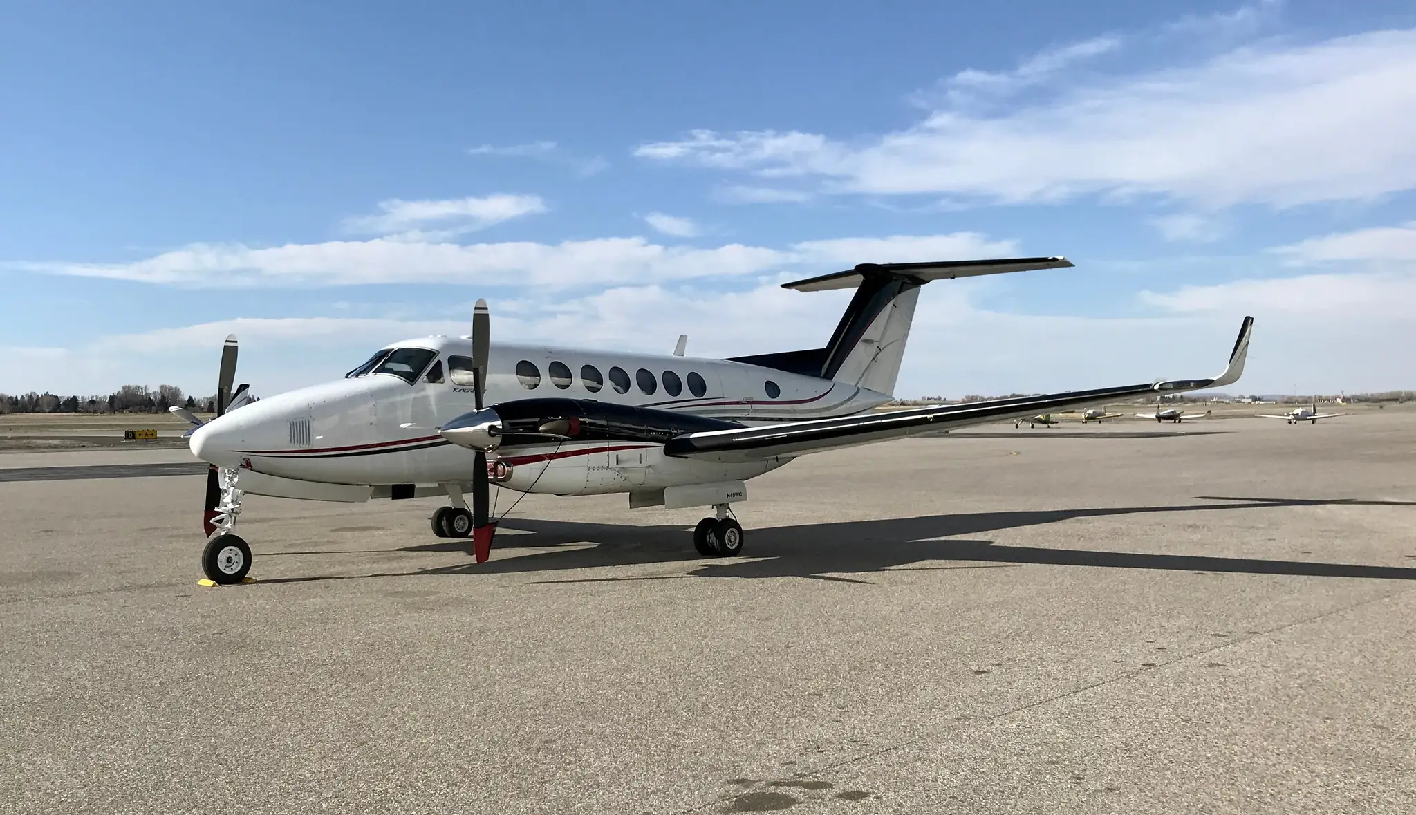 Dvojmotorové lietadlo Beechcraft Super King Air.