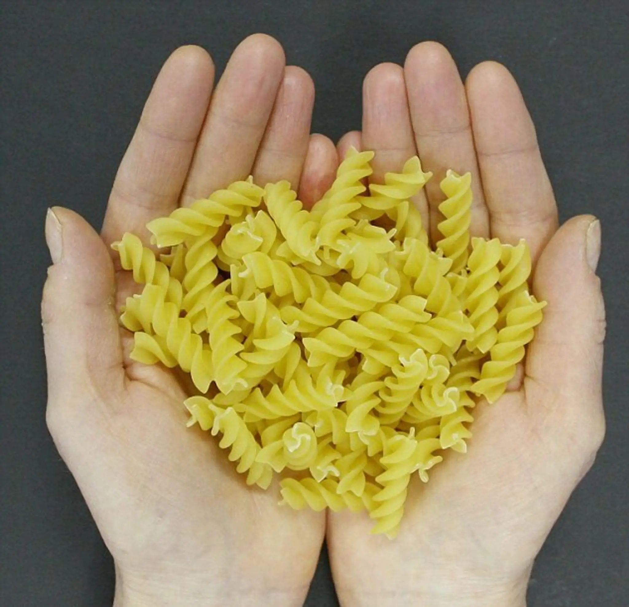 3395236F00000578-3559914-A_portion_of_pasta_is_70g_but_it_will_expand_to_look_like_more_a-a-3_1461827867639.jpg