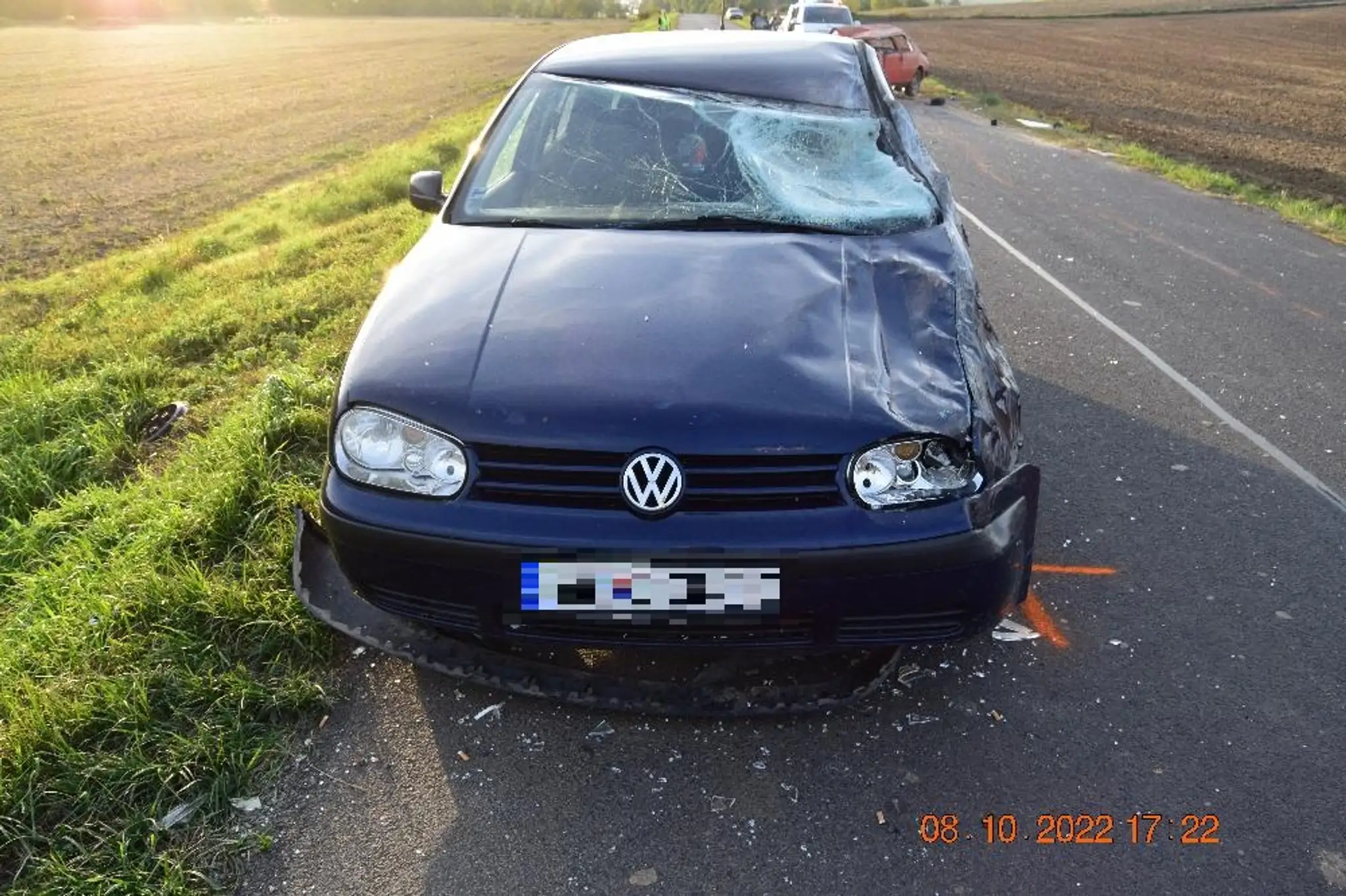 Vodič narazil do oproti idúceho vozidla