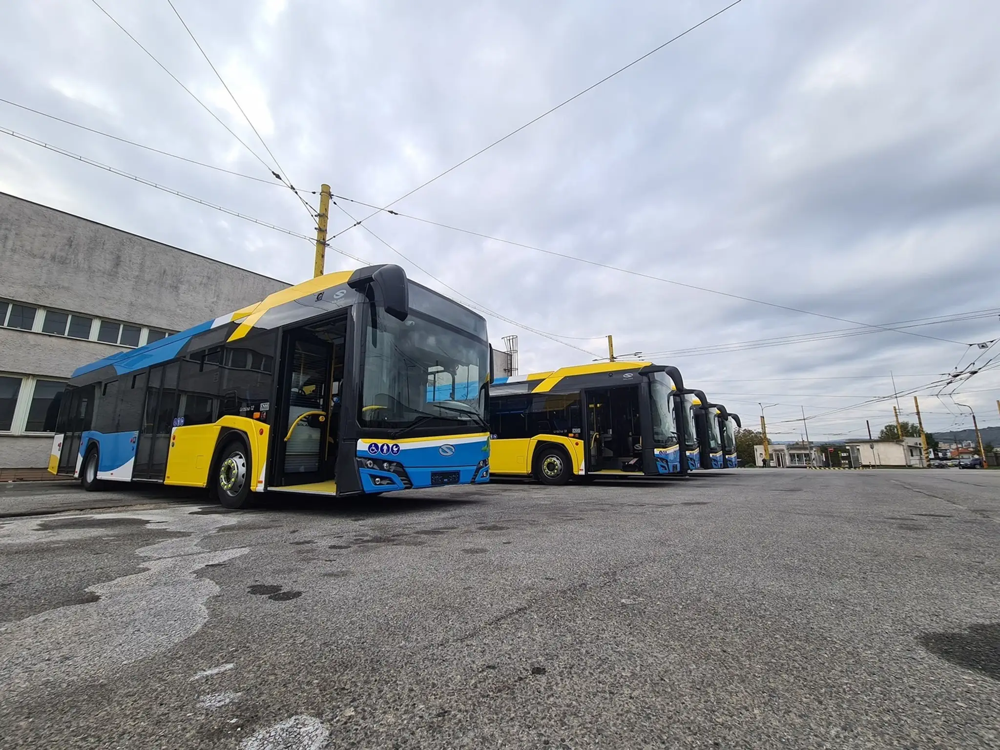 Nové autobusy MHD v Košiciach.