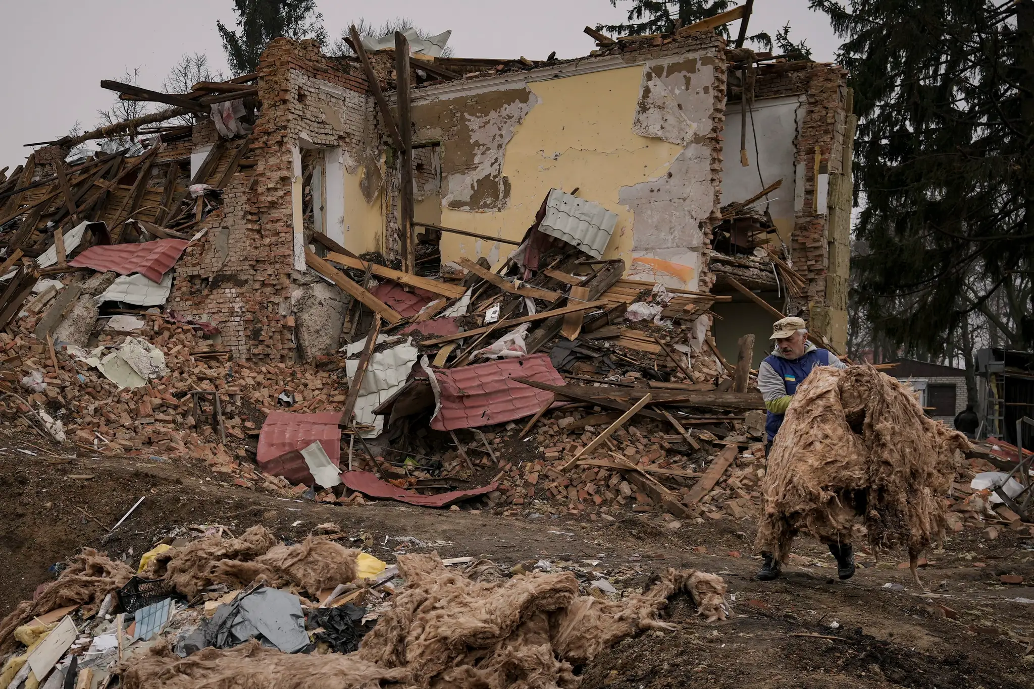 Zničený Mariupol