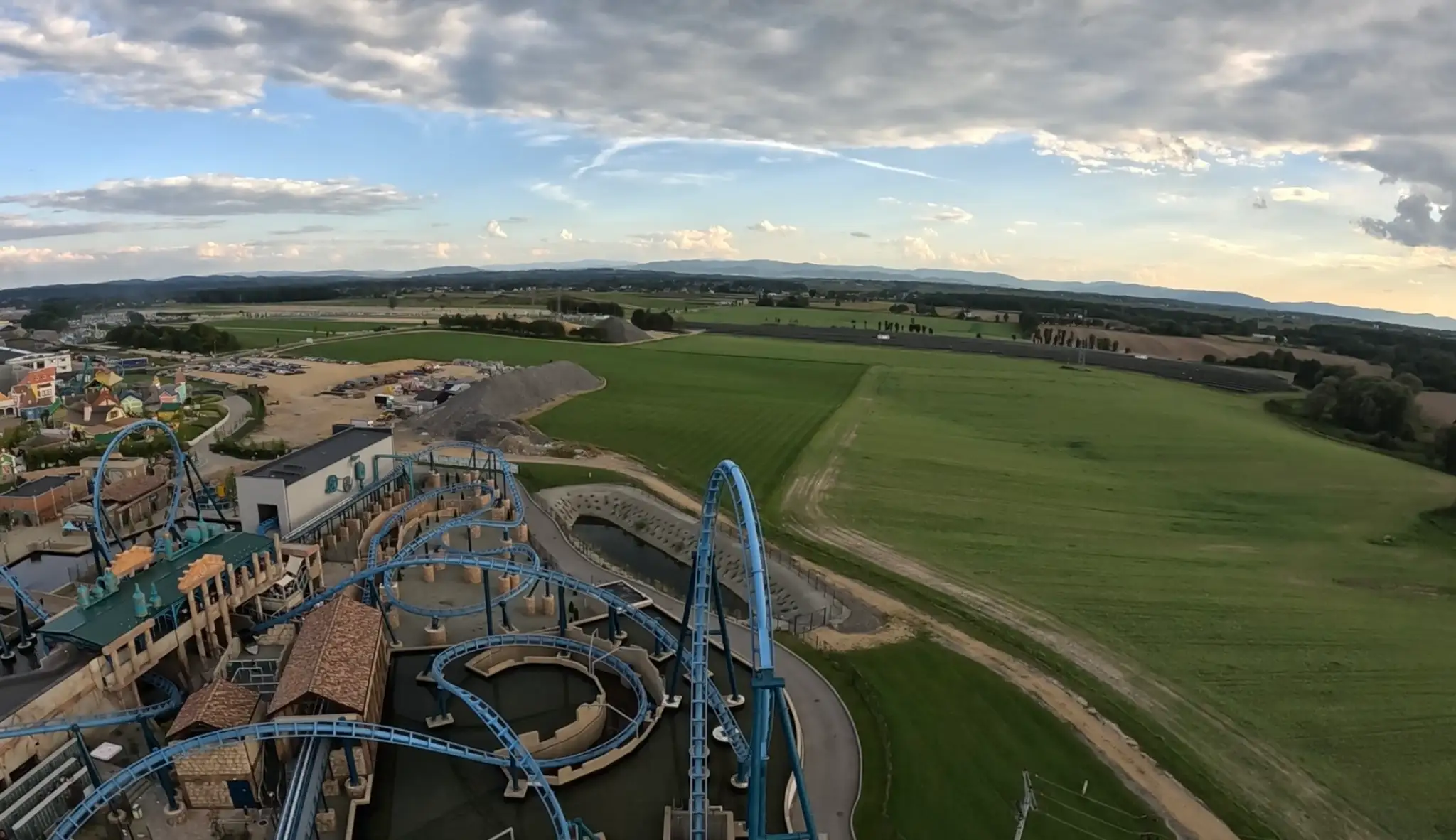 Horská dráha Abyssus v Energylandii