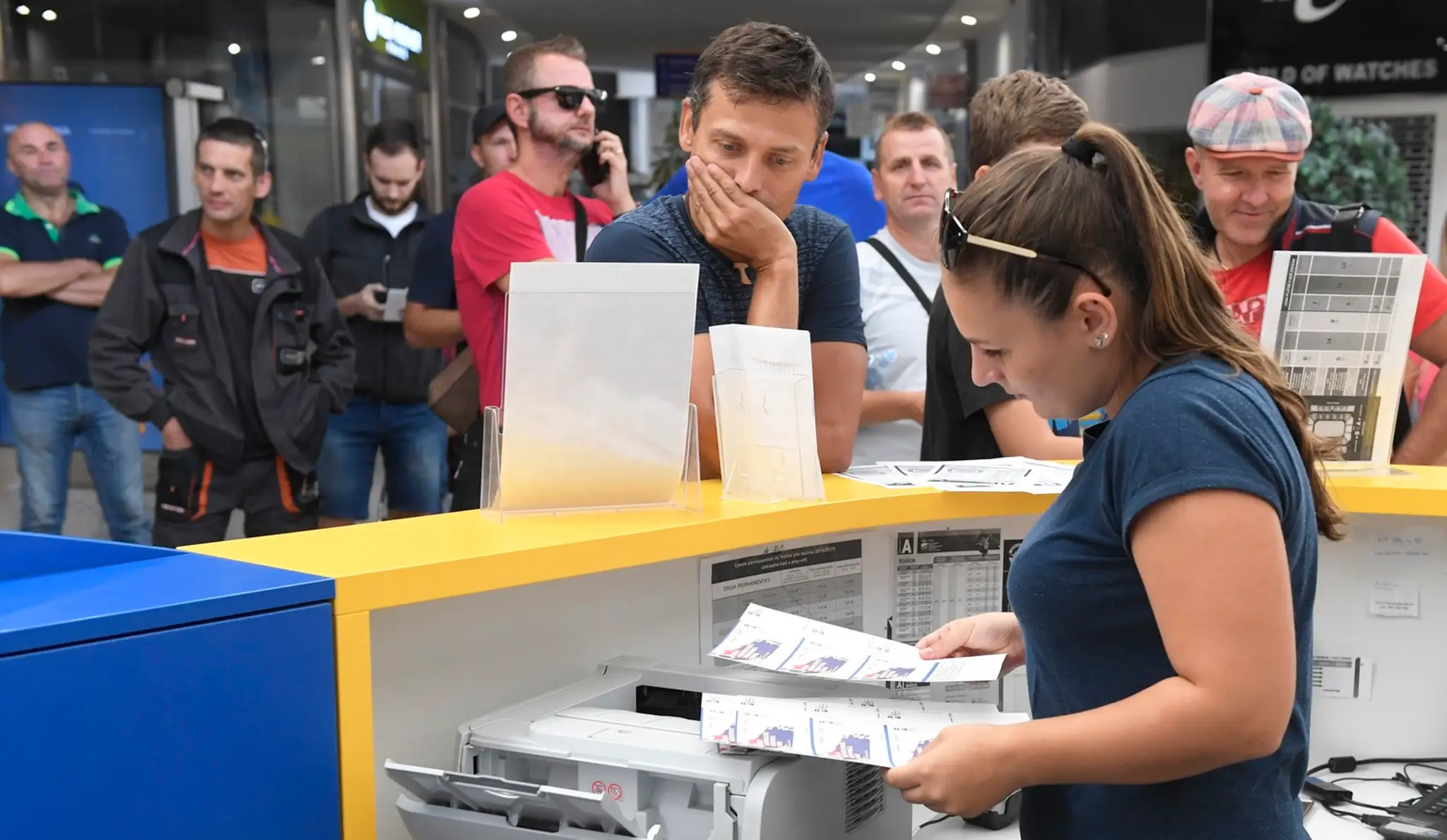 Na snímke oficiálne spustenie predaja vstupeniek na majstrovstvá sveta v ľadovom hokeji na Slovensku v Košiciach.
