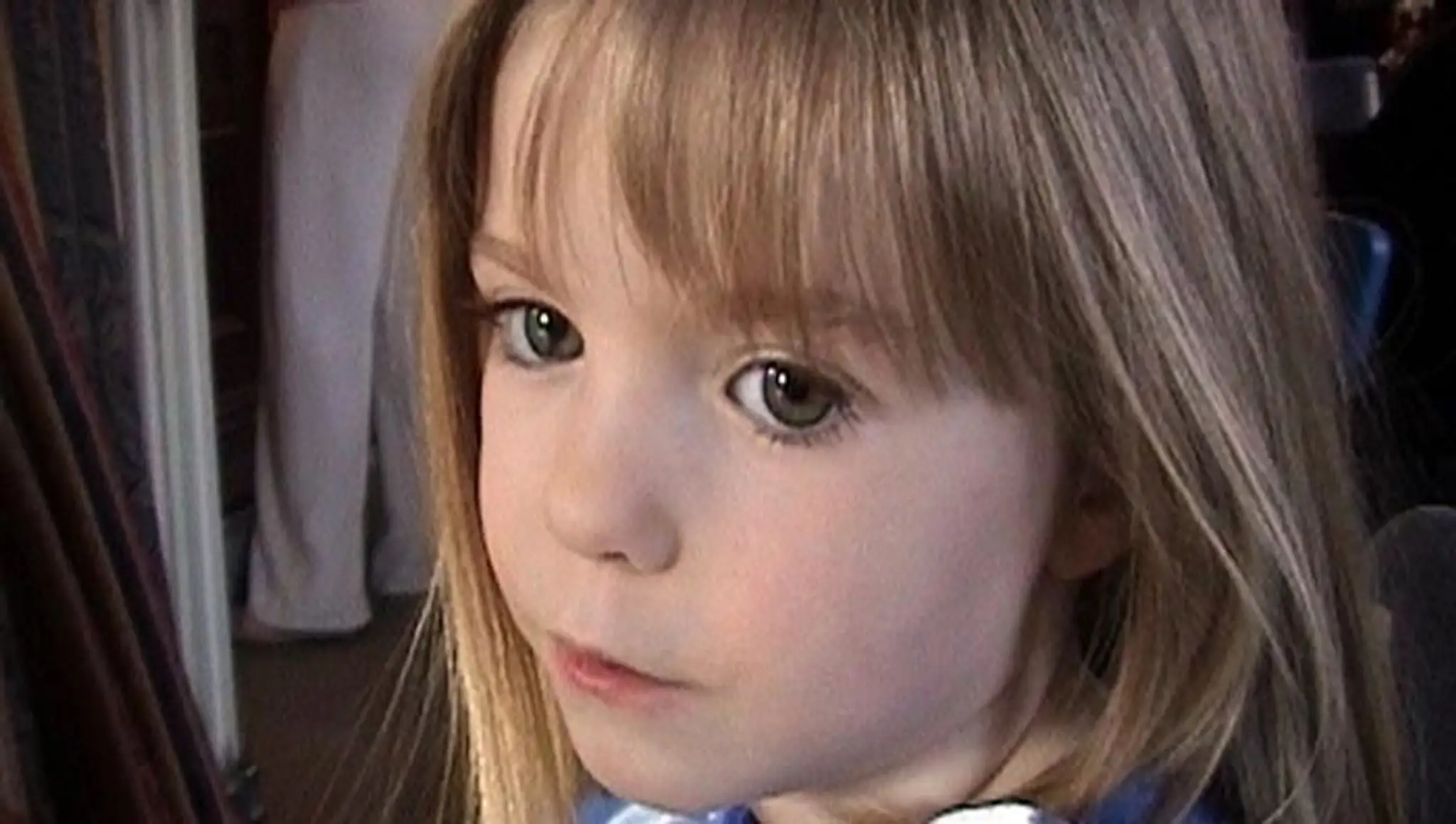 Na archívnej snímke z marca 2007 trojročné britské dievčatko Madeleine McCannová. 
