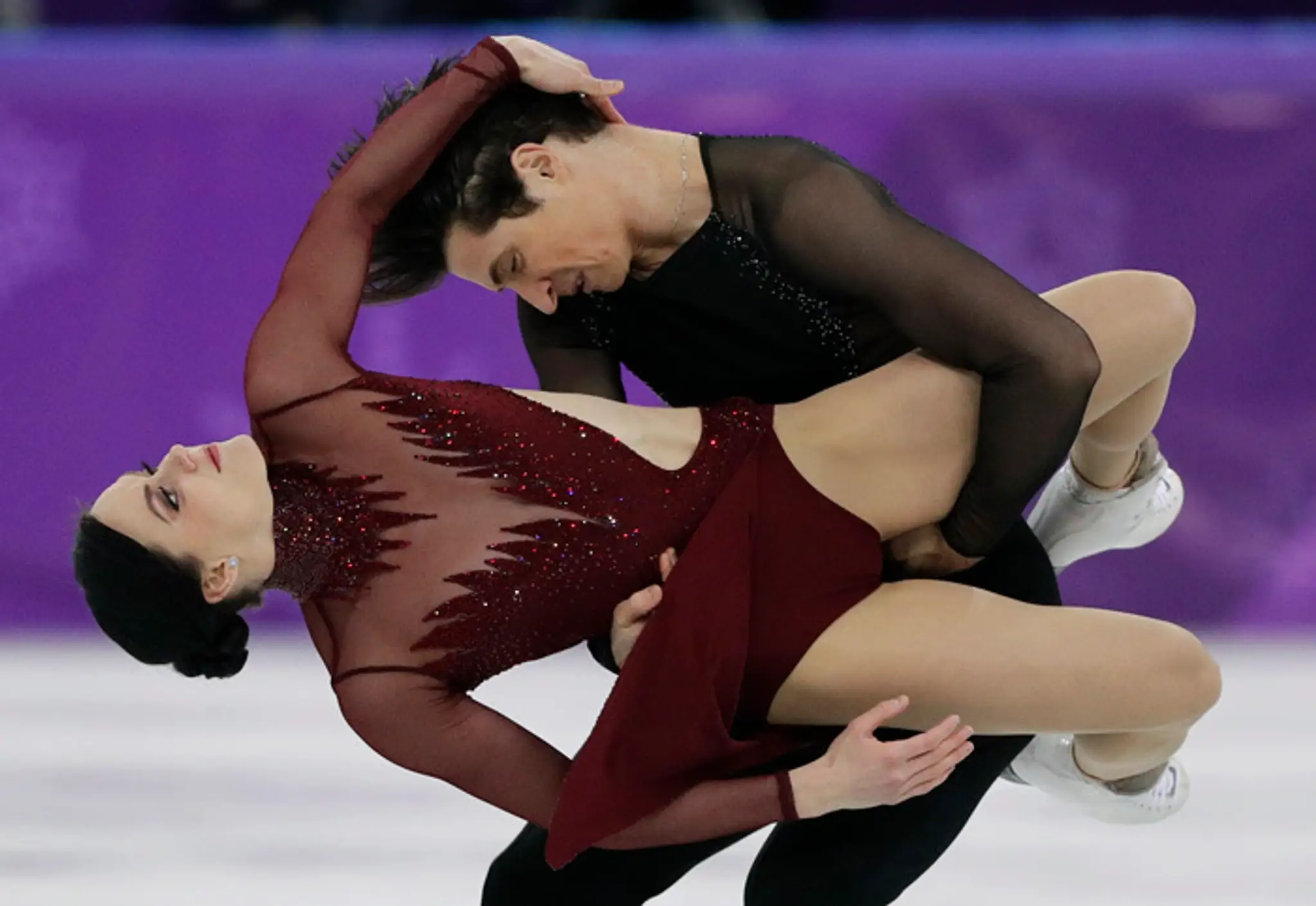Kanadský zlatý tanečný pár Tessa Virtueová so Scottom Moirom. 