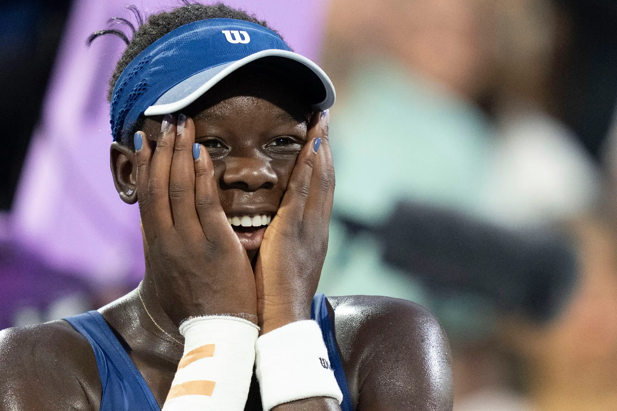 Victoria Mbková.