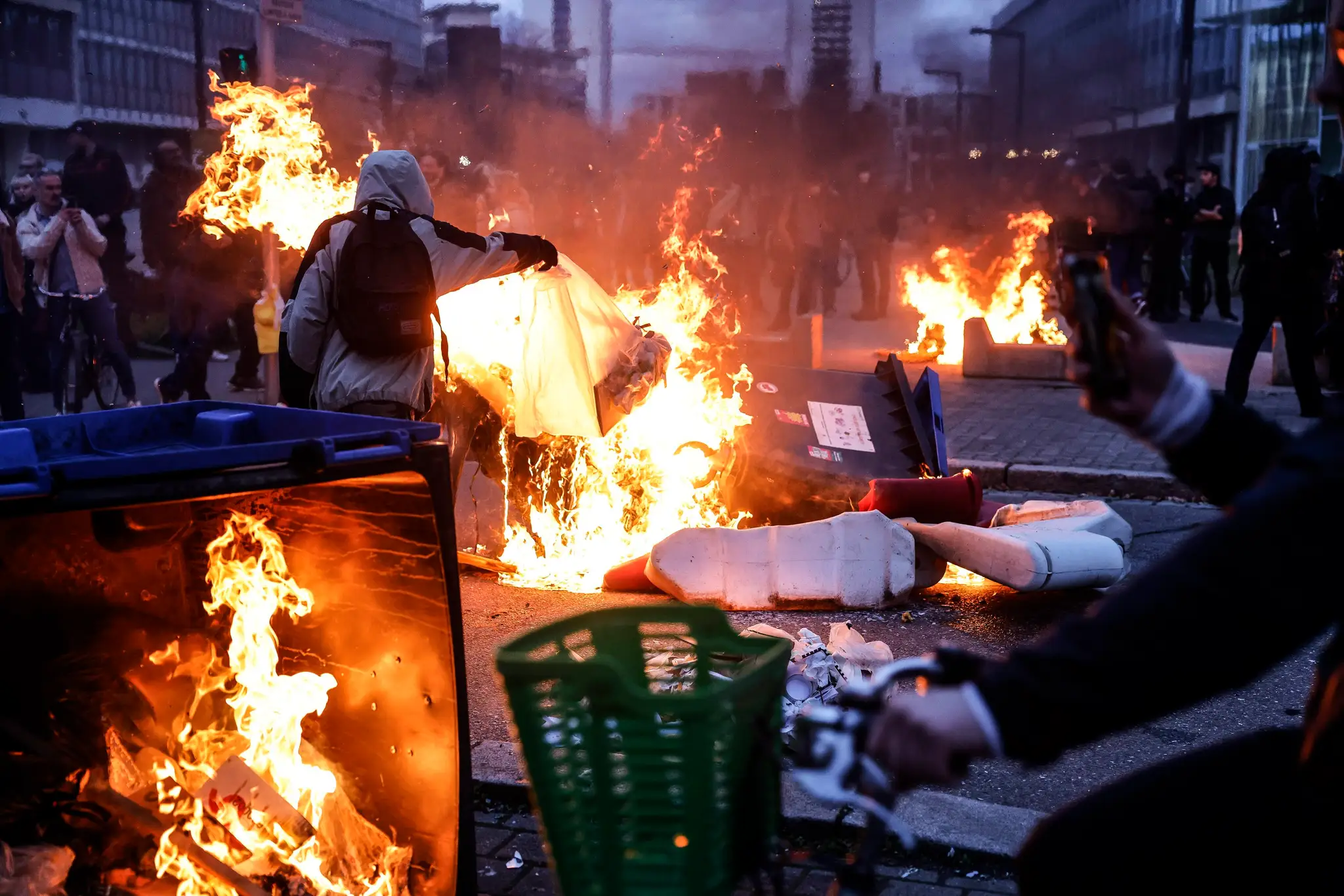 Protesty proti dôchodkovej reforme v Štrasburgu.