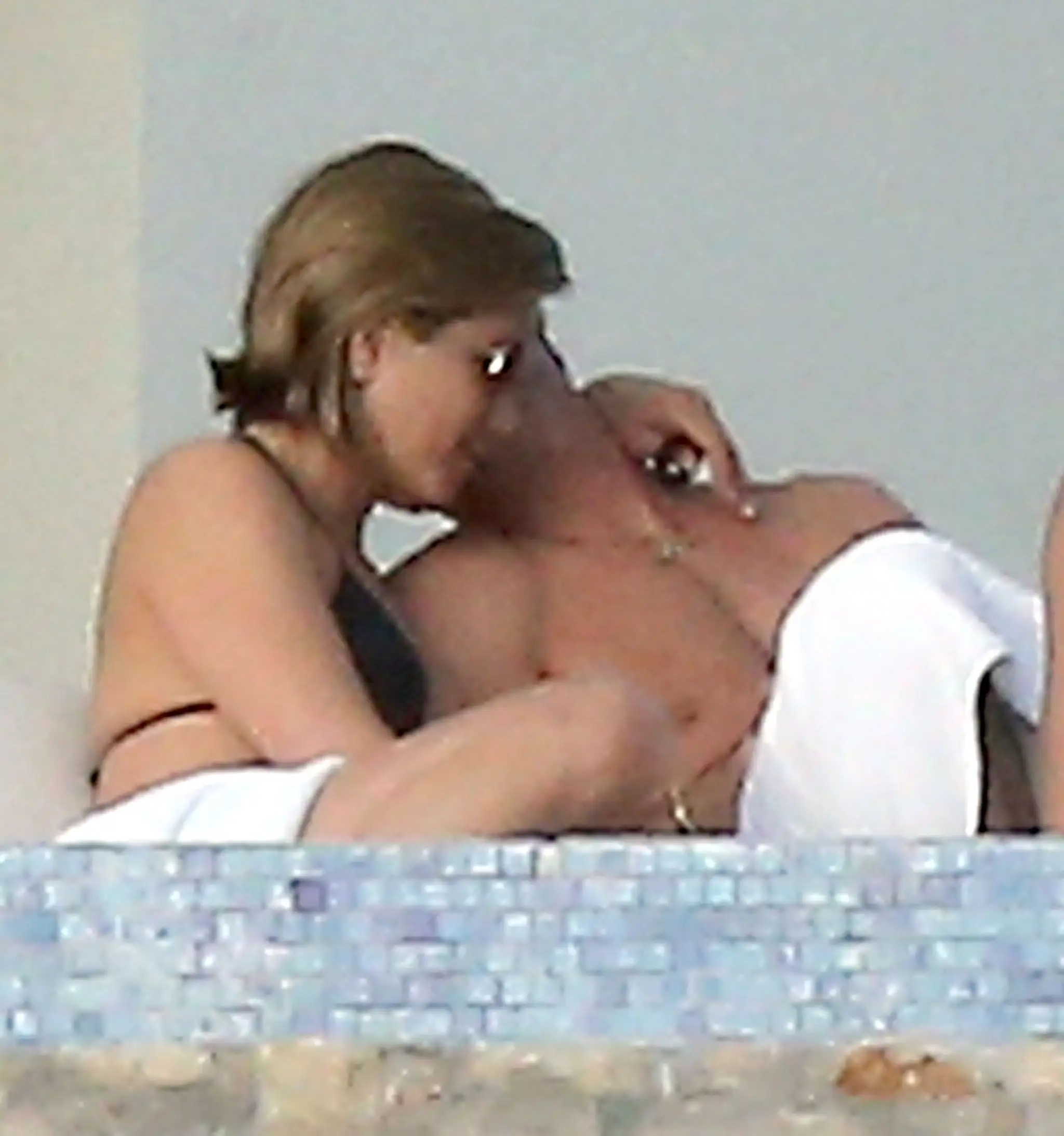 Jennifer a Justin majú k sebe stále blízko.