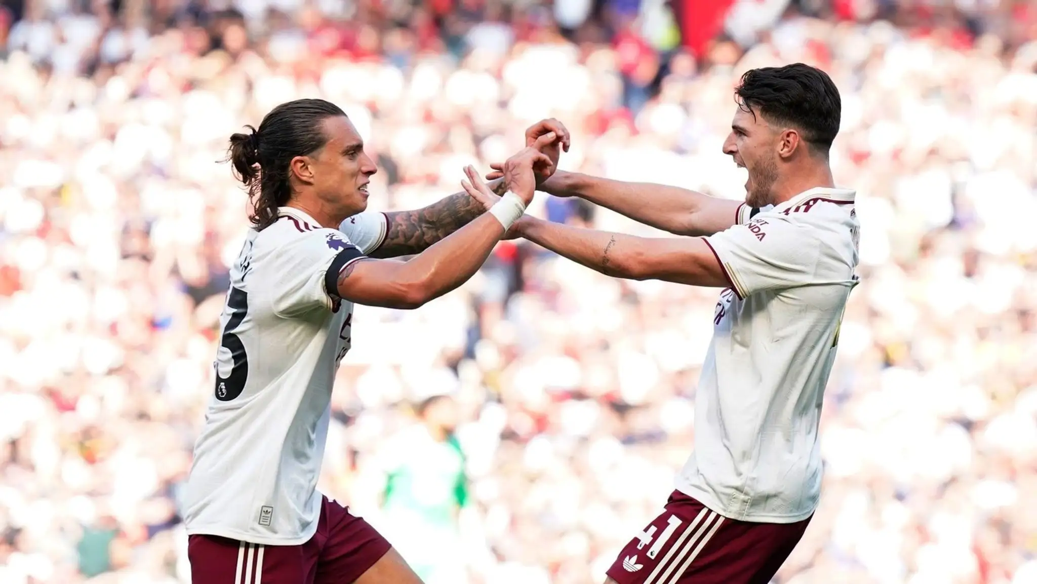 Riccardo Calafiori (vľavo) a Declan Rice