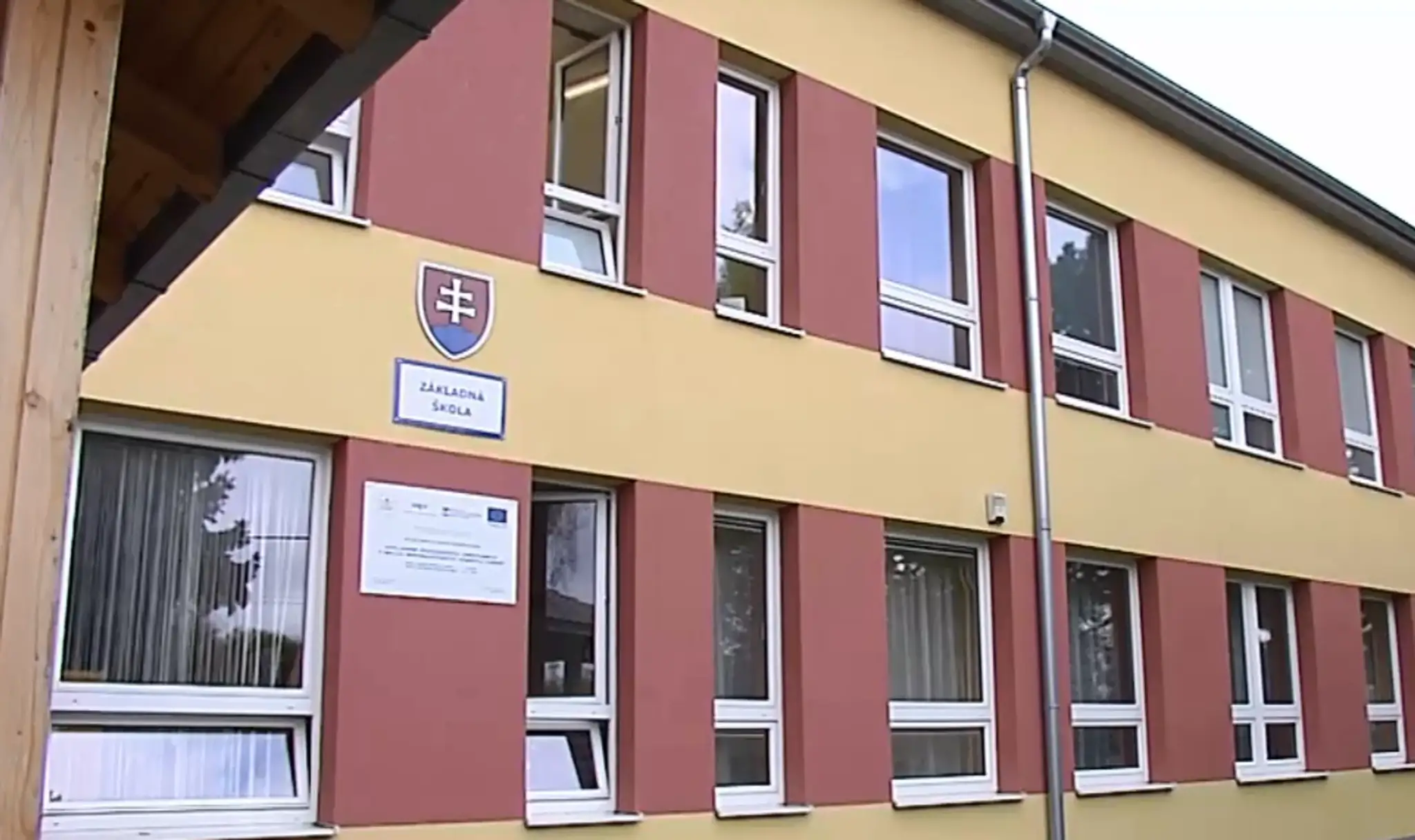 Základná škola v Jelke