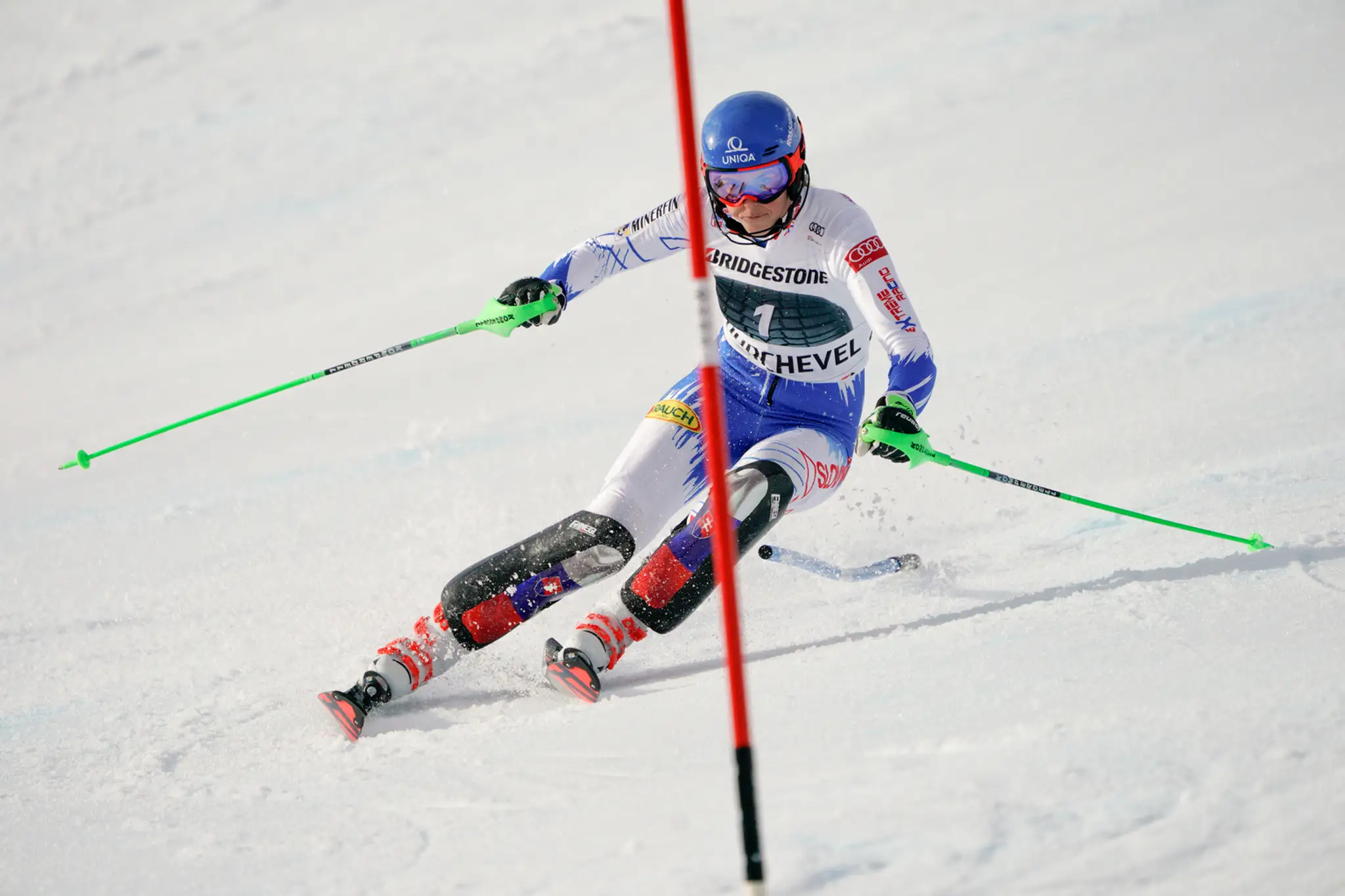 Petra Vlhová na trati vo francúzskom Courchevel.