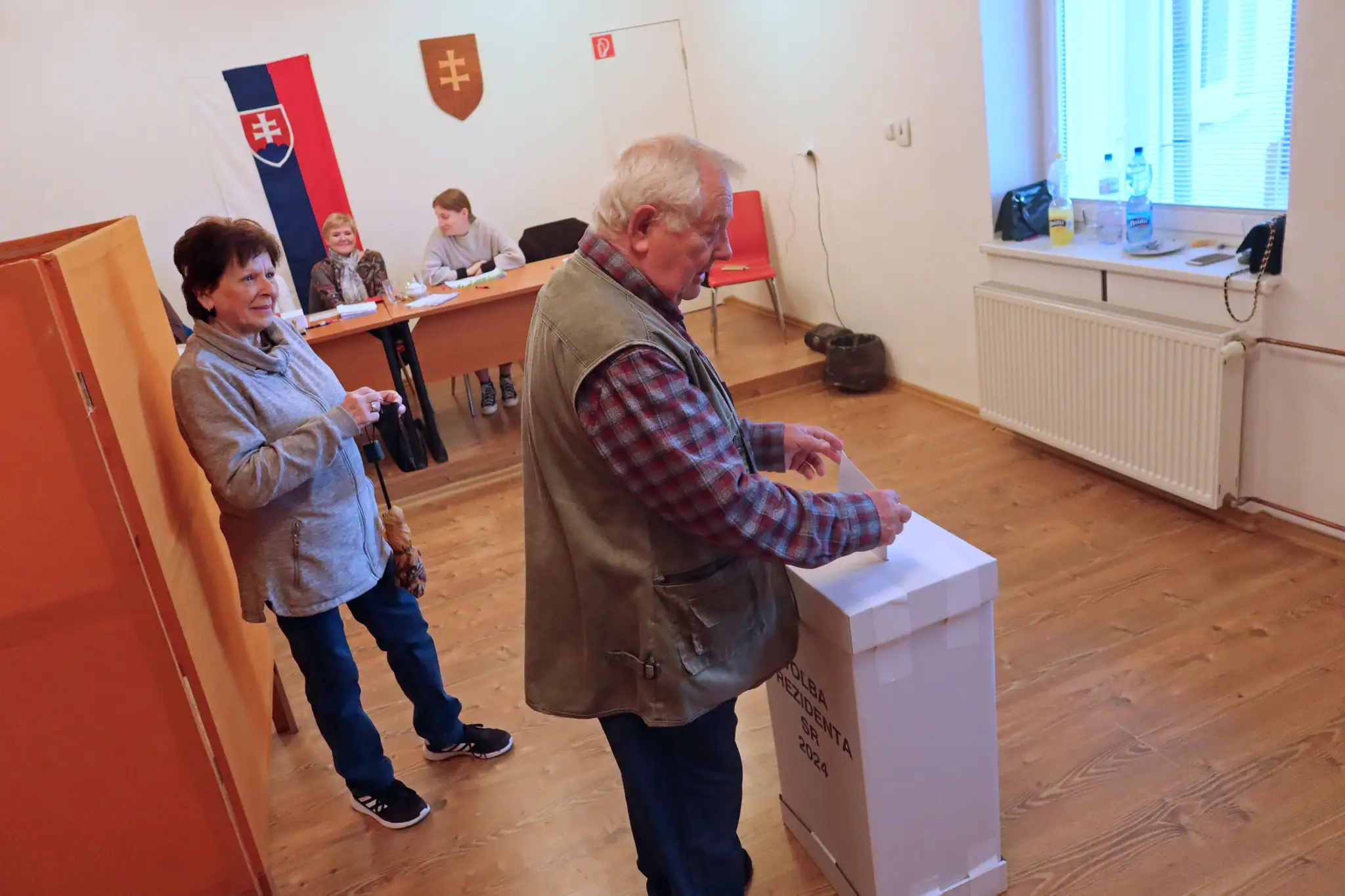 Voľby v Suchohrade.