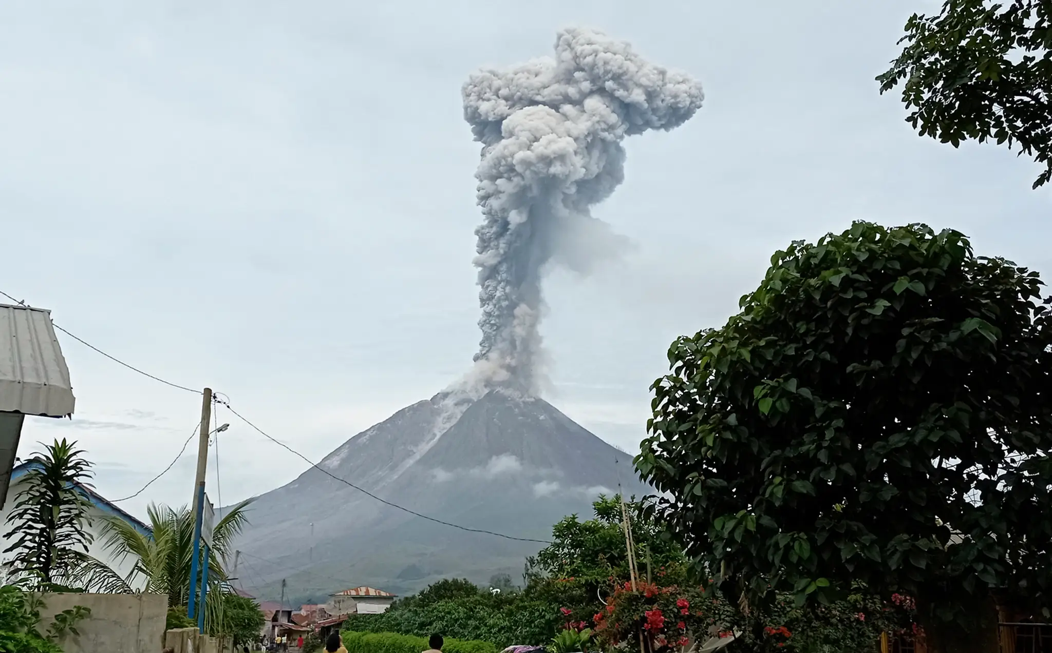 Indonézska sopka Sinabung