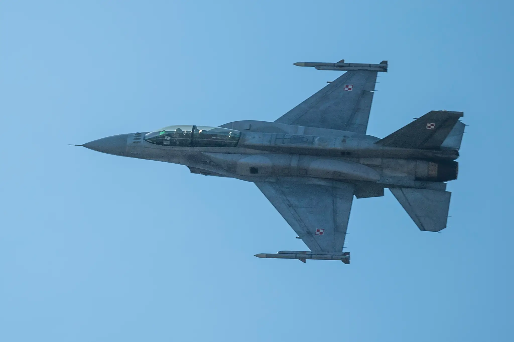 Na snímke poľská stíhačka F-16.