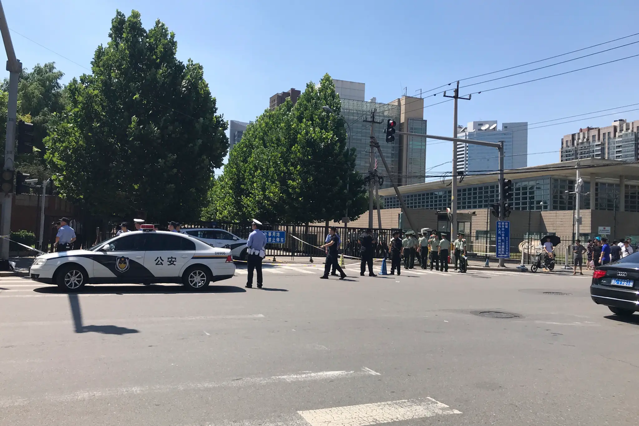 China_US_Embassy_Explosion633297542375.jpg