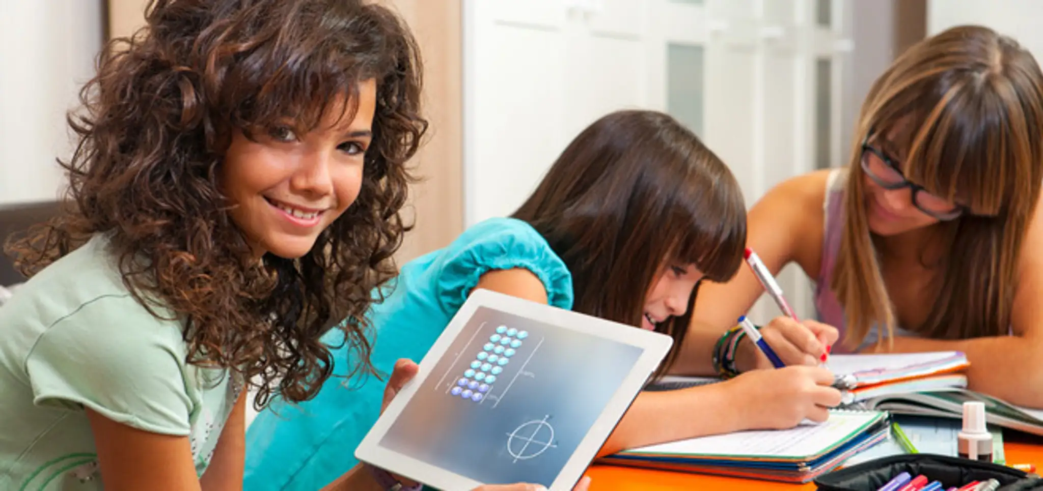 Dieťa a tablet - 1