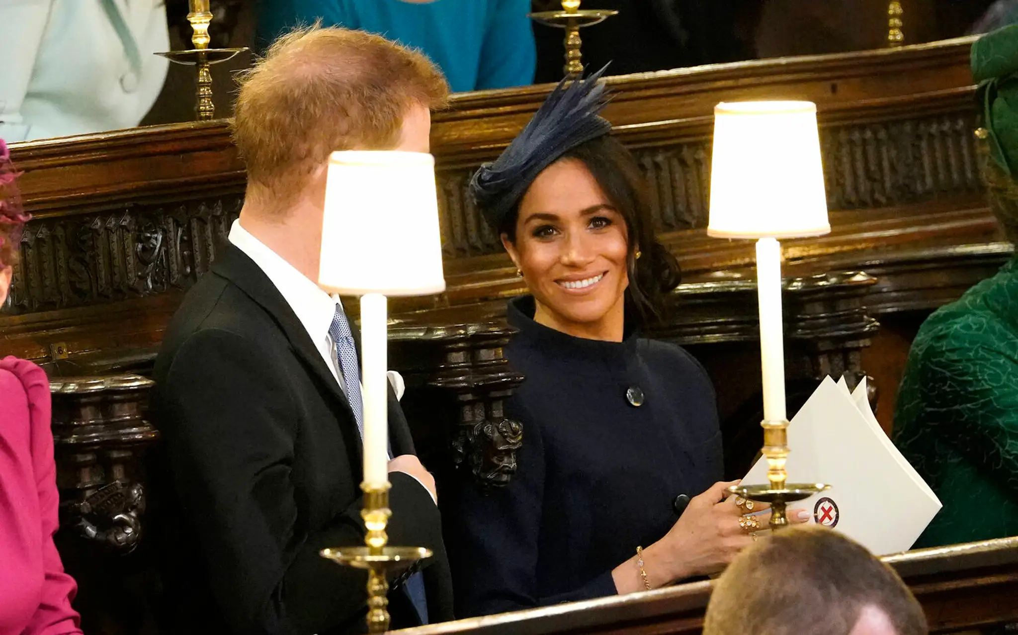 Vojvodkyňa Meghan s princom Harrym na svadbe princeznej Eugenie.