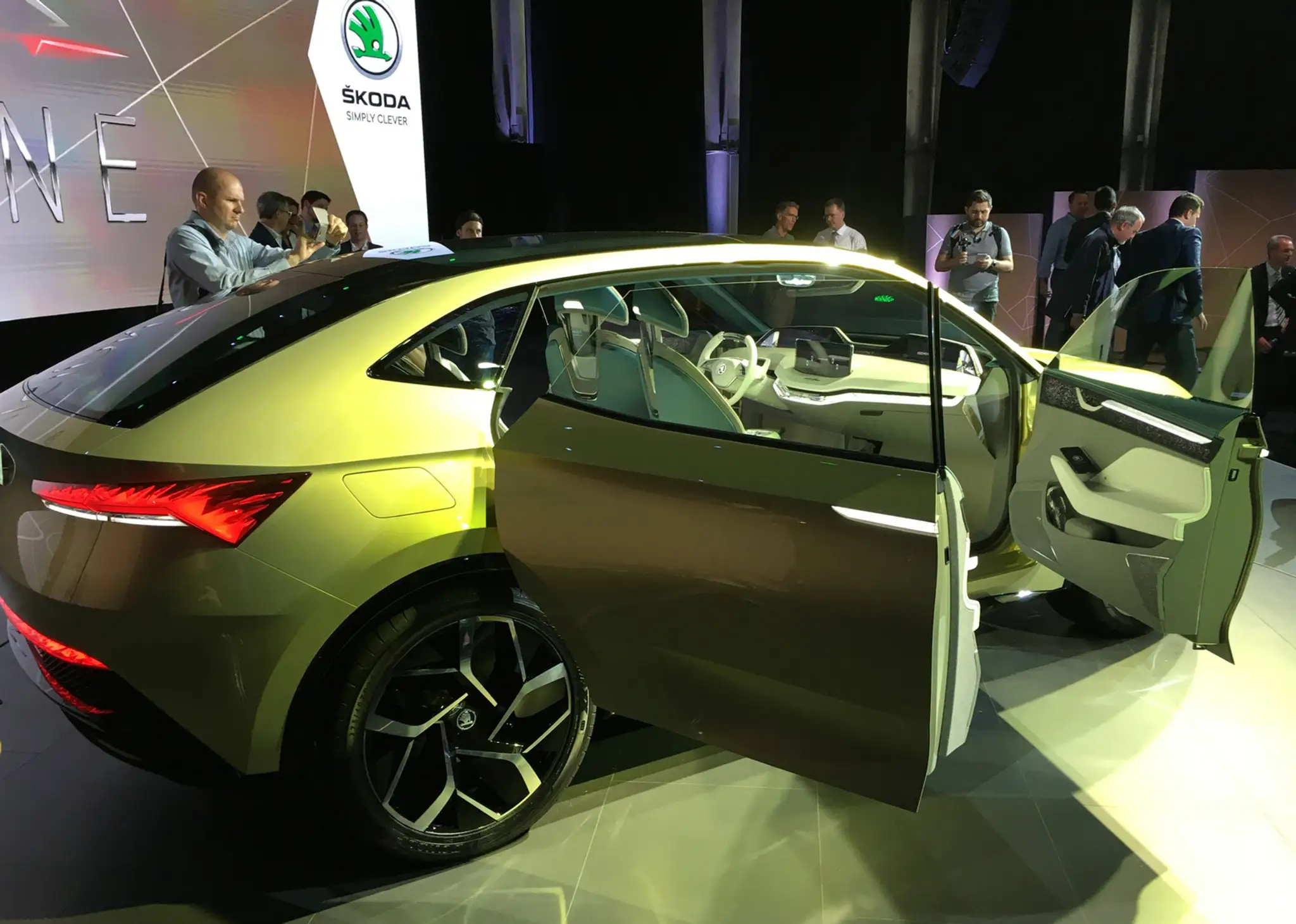 Škoda Vision E