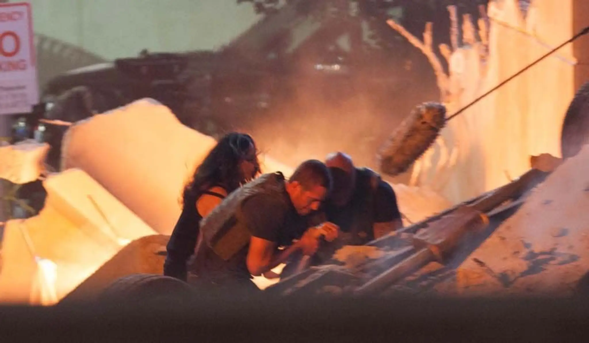 Paul Walker počas nakrúcania Rýchlo a zbesilo 7. 