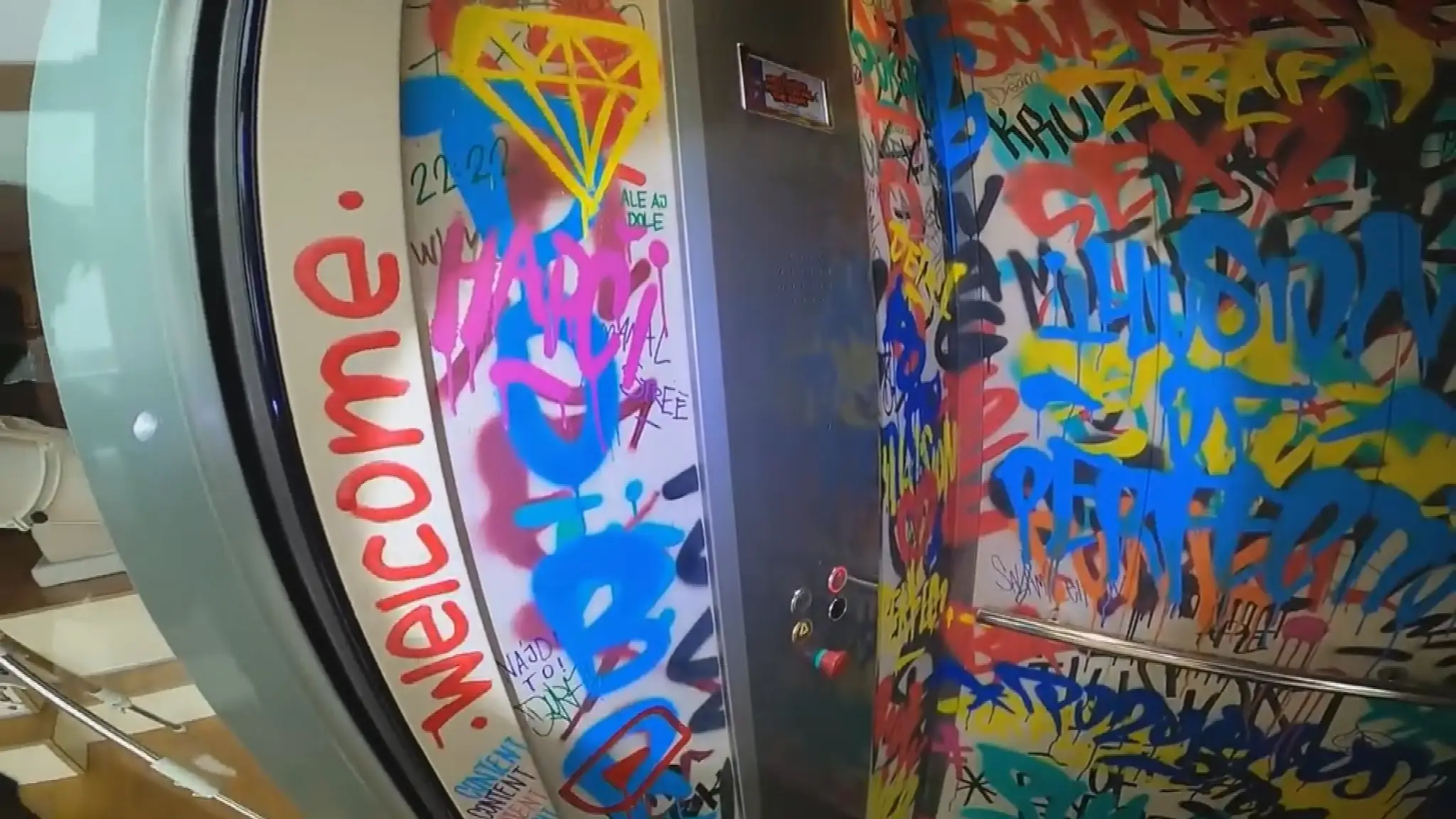 Graffiti sa stali vášňou mladého umelca.